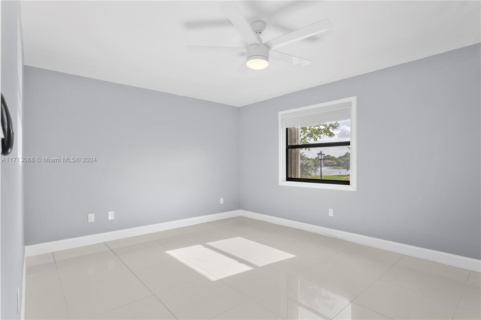 LKS OF MEADOW VILG HOMES - Residential Lease