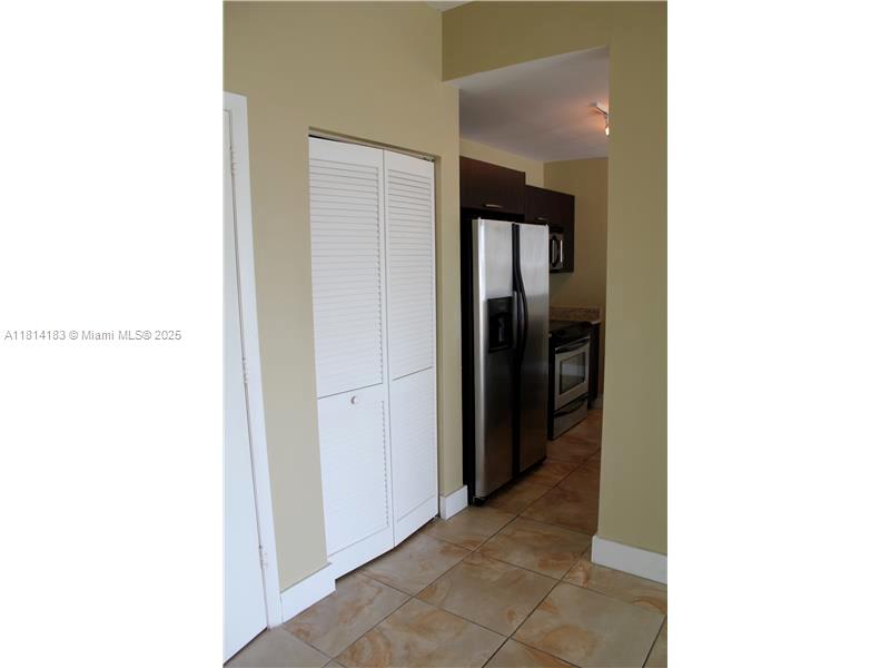 LOFTS IN THE GROVE CONDO - Residential Lease
