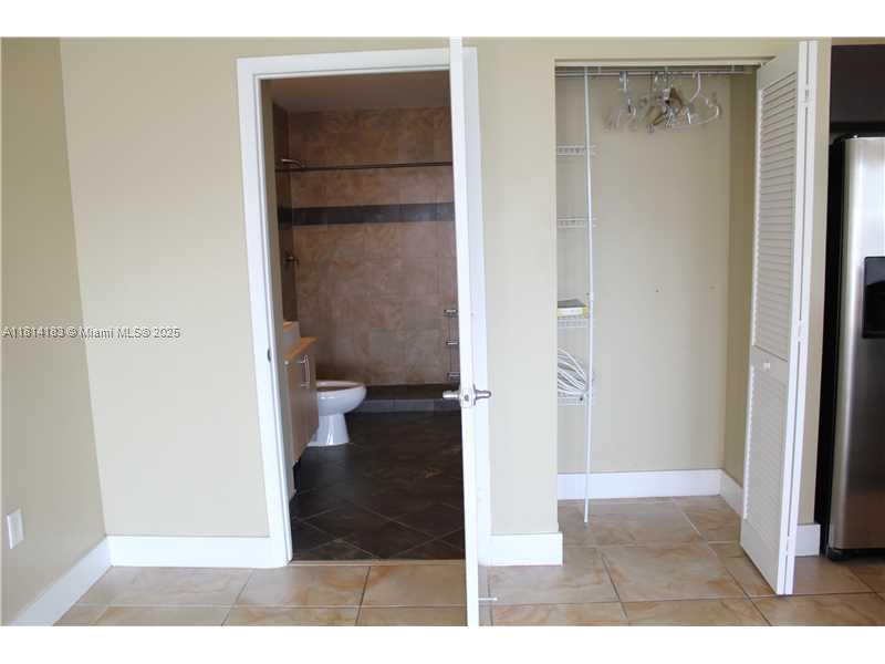 LOFTS IN THE GROVE CONDO - Residential Lease