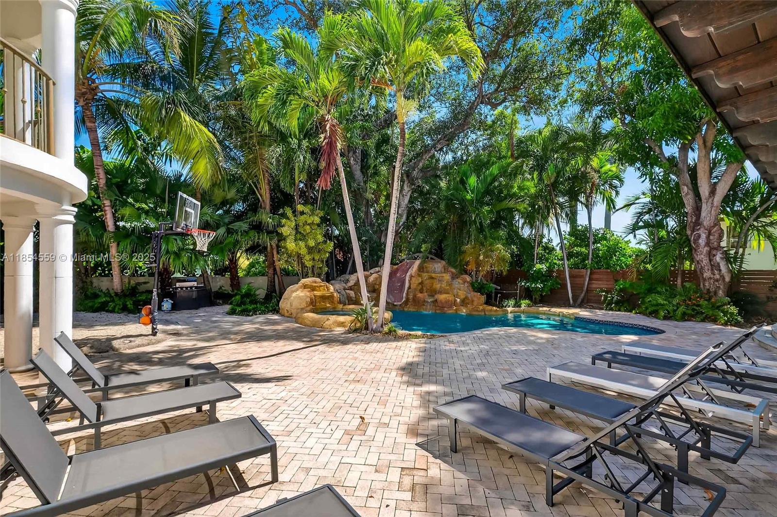 AMD PL OF BELMAR - Residential