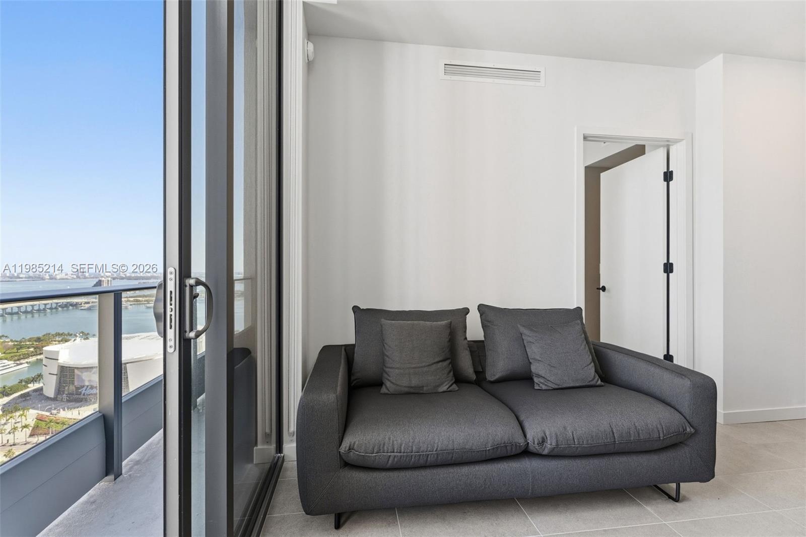 MIAMI NORTH - Residential Lease