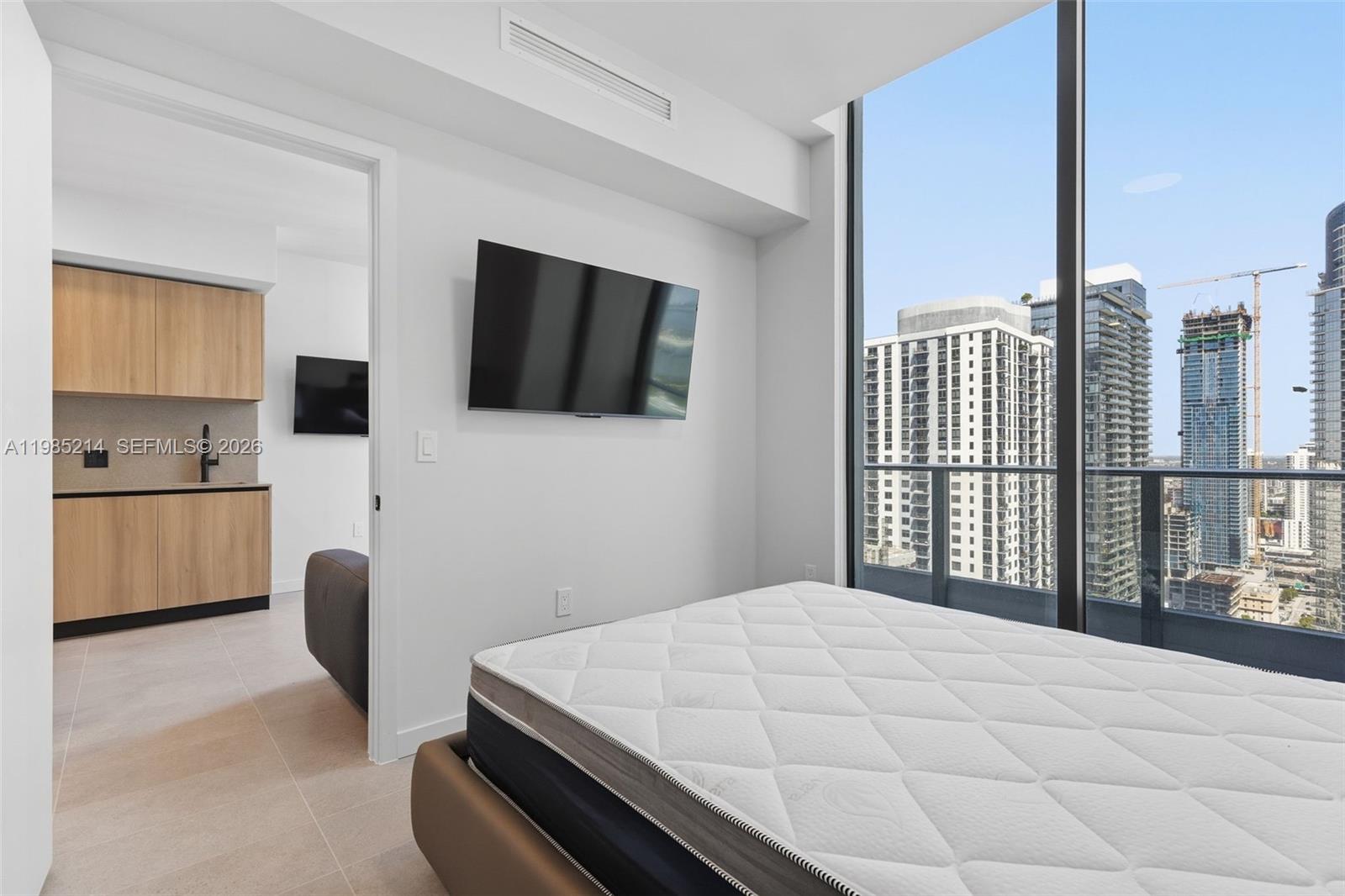 MIAMI NORTH - Residential Lease