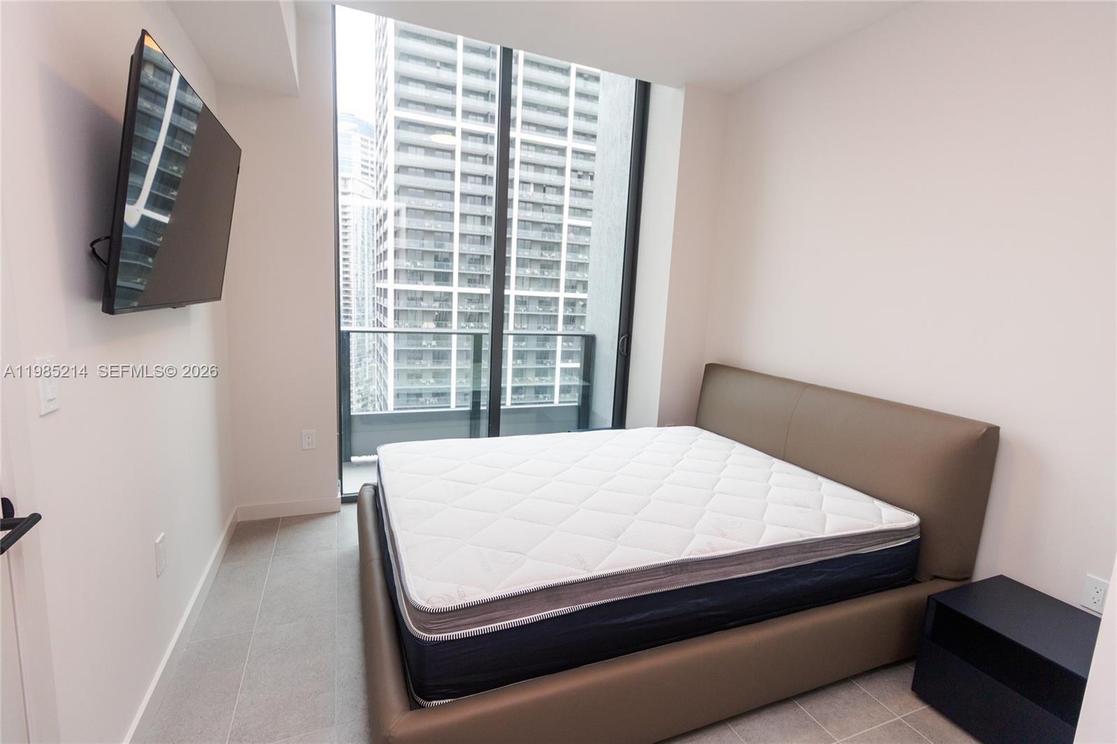 MIAMI NORTH - Residential Lease