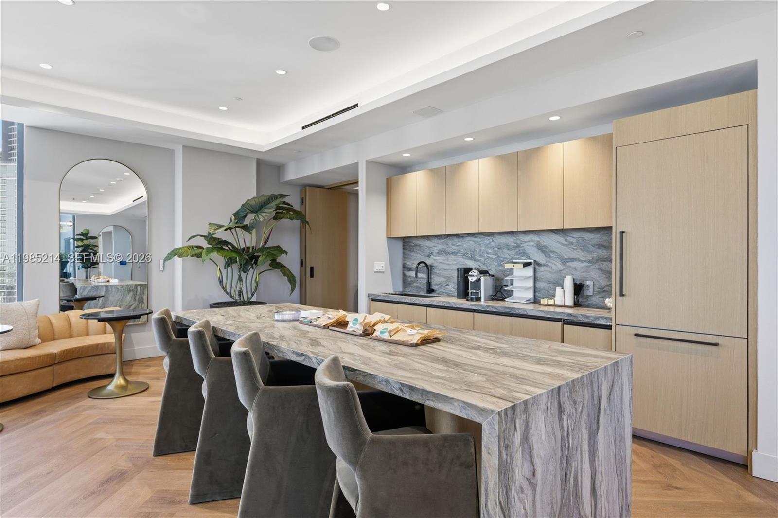 MIAMI NORTH - Residential Lease