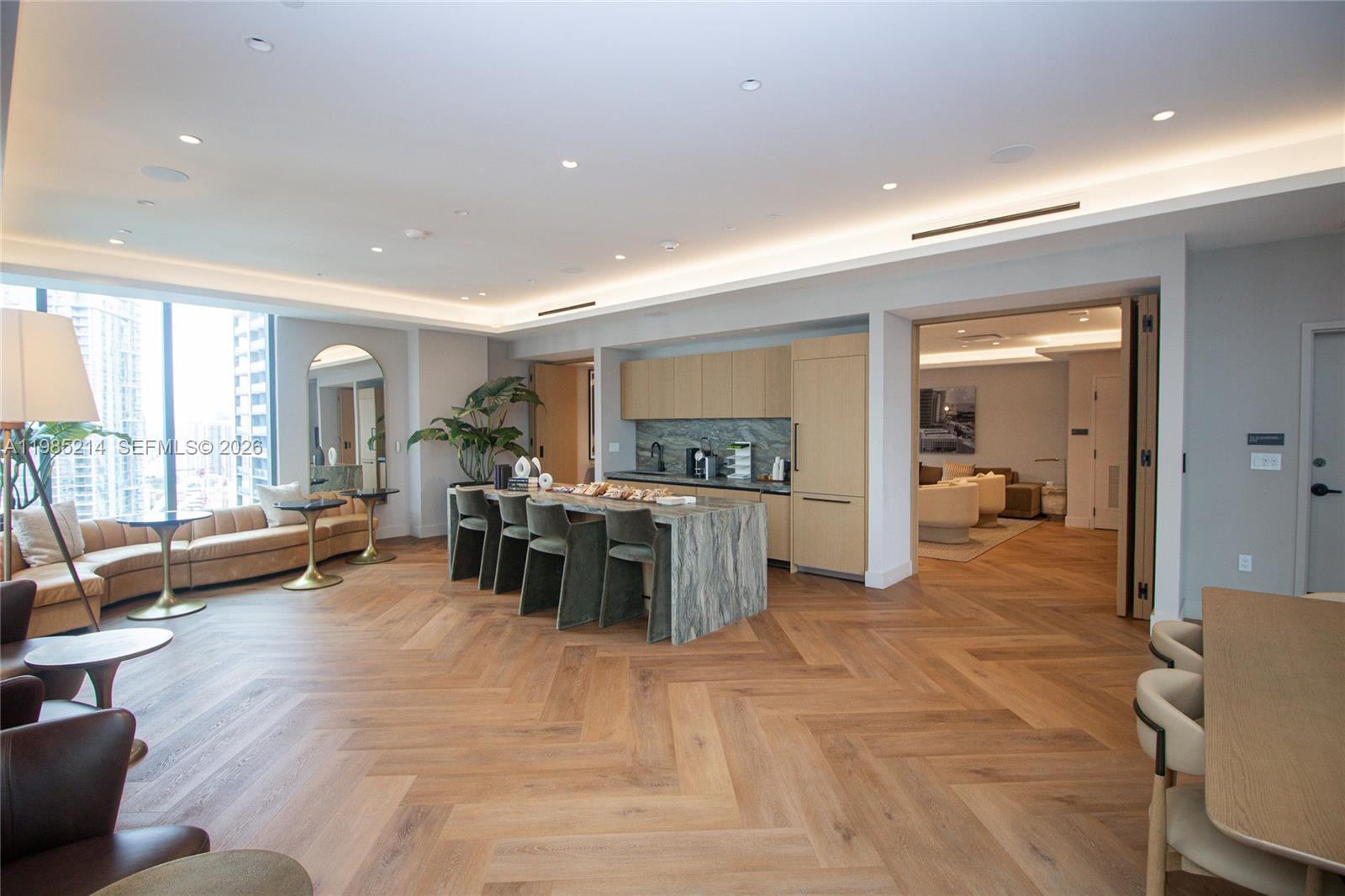 MIAMI NORTH - Residential Lease