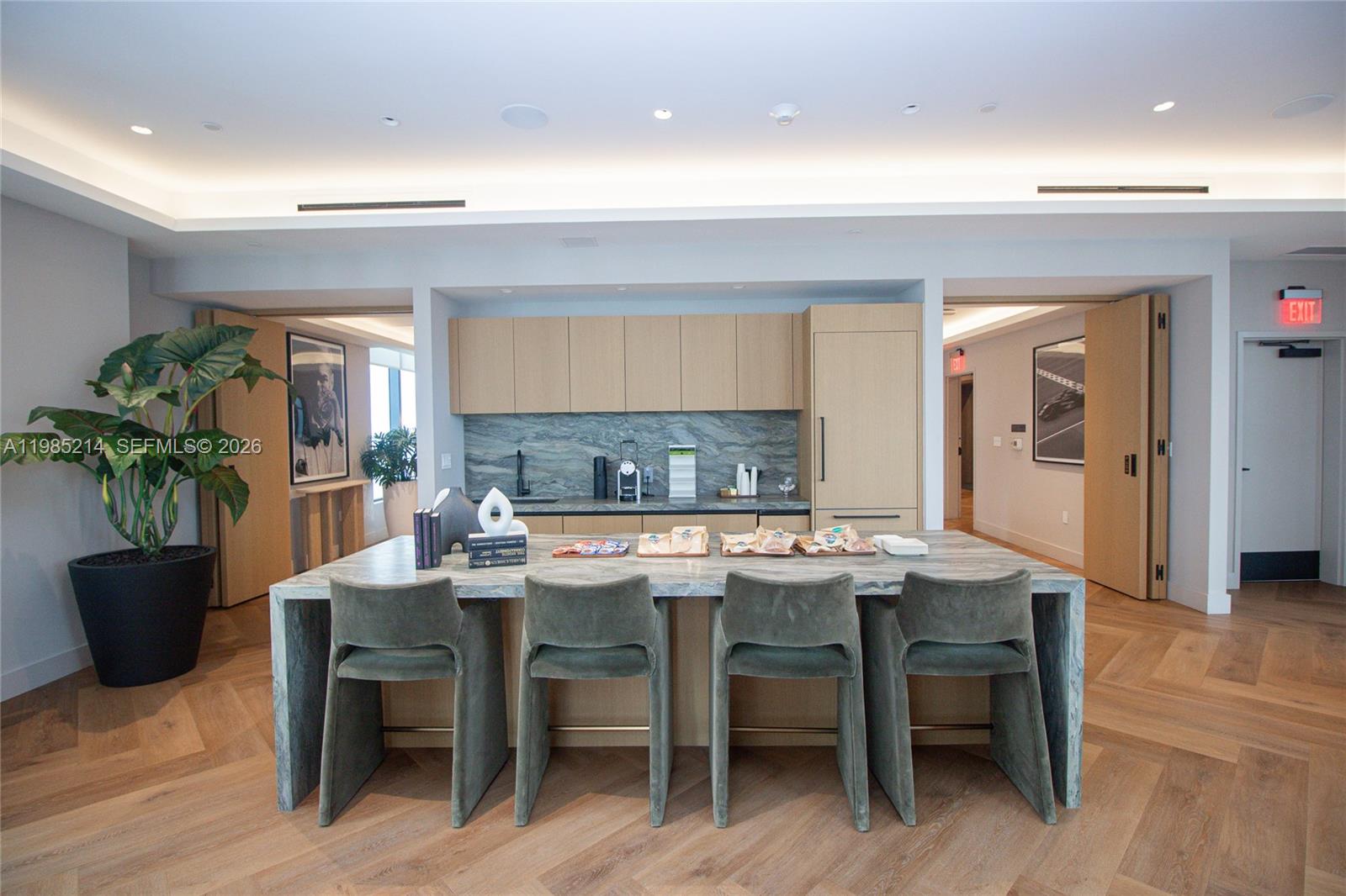 MIAMI NORTH - Residential Lease