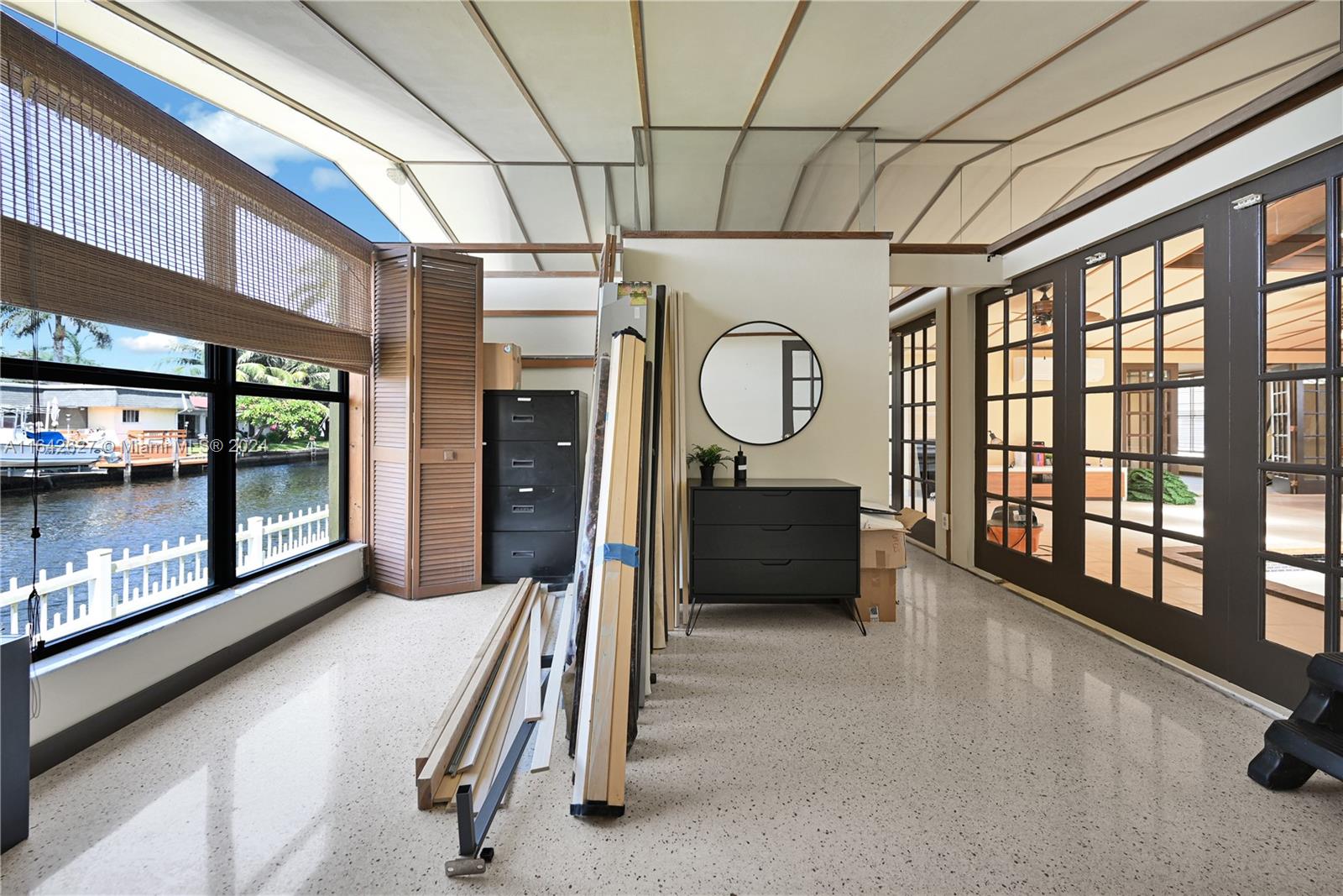 SUNSET ISLES SEC 1 - Residential