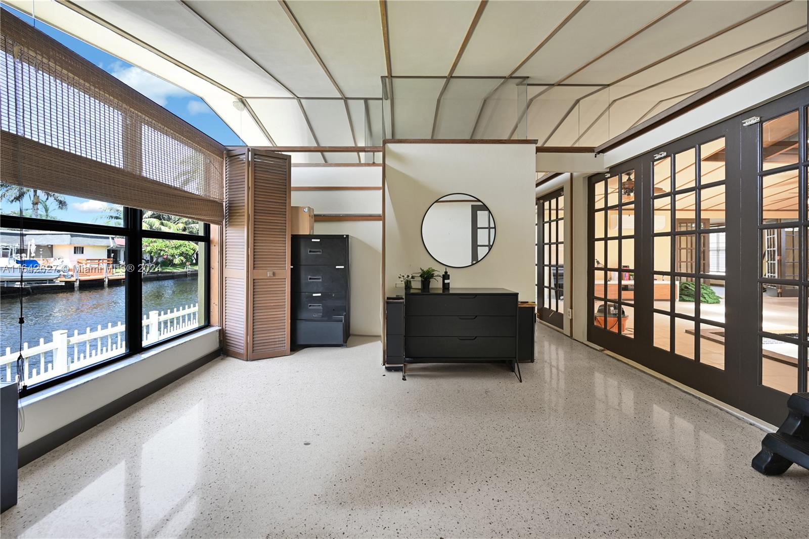 SUNSET ISLES SEC 1 - Residential