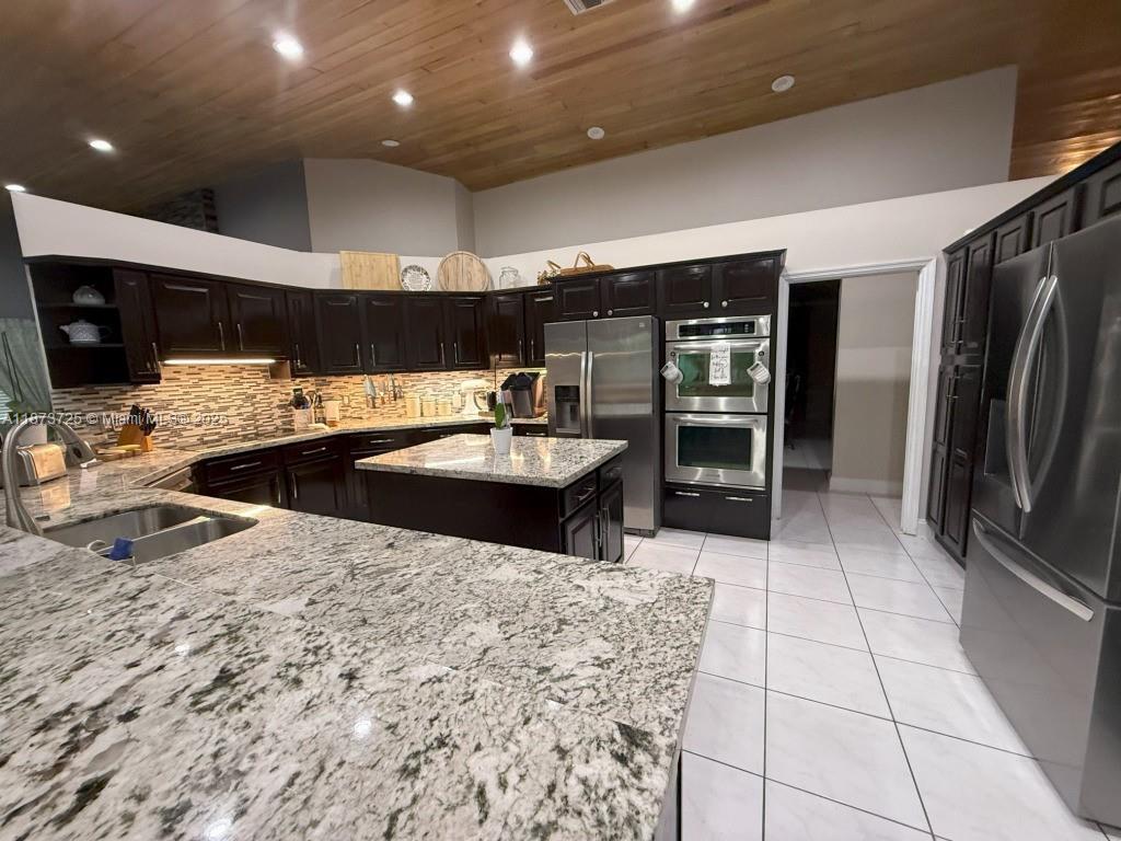 MARY ANN ESTATES 1ST ADDN - Residential