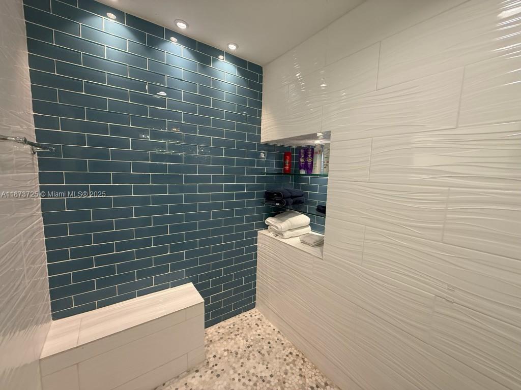 MARY ANN ESTATES 1ST ADDN - Residential