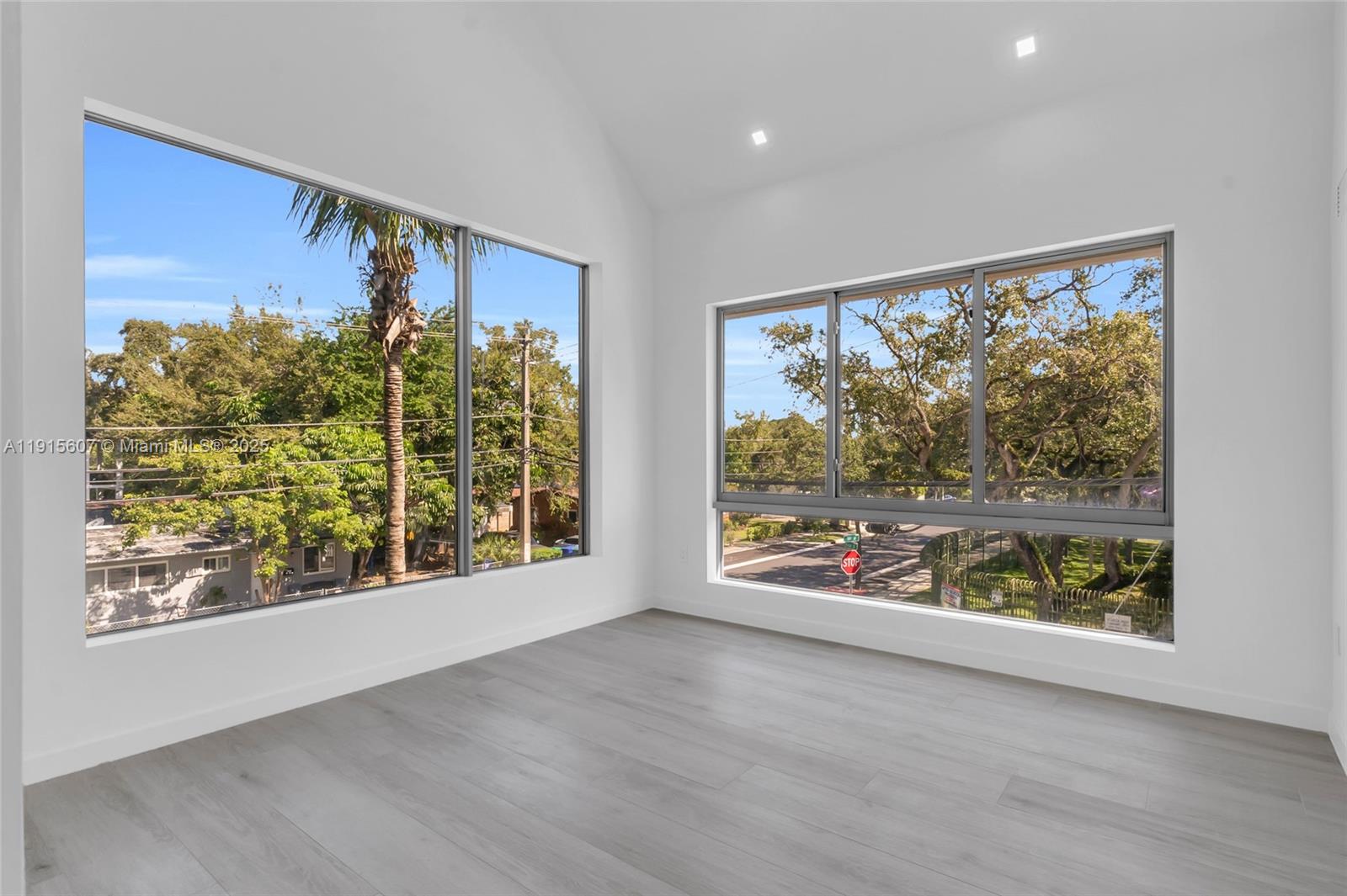 FROW HOMESTEAD - Residential Lease