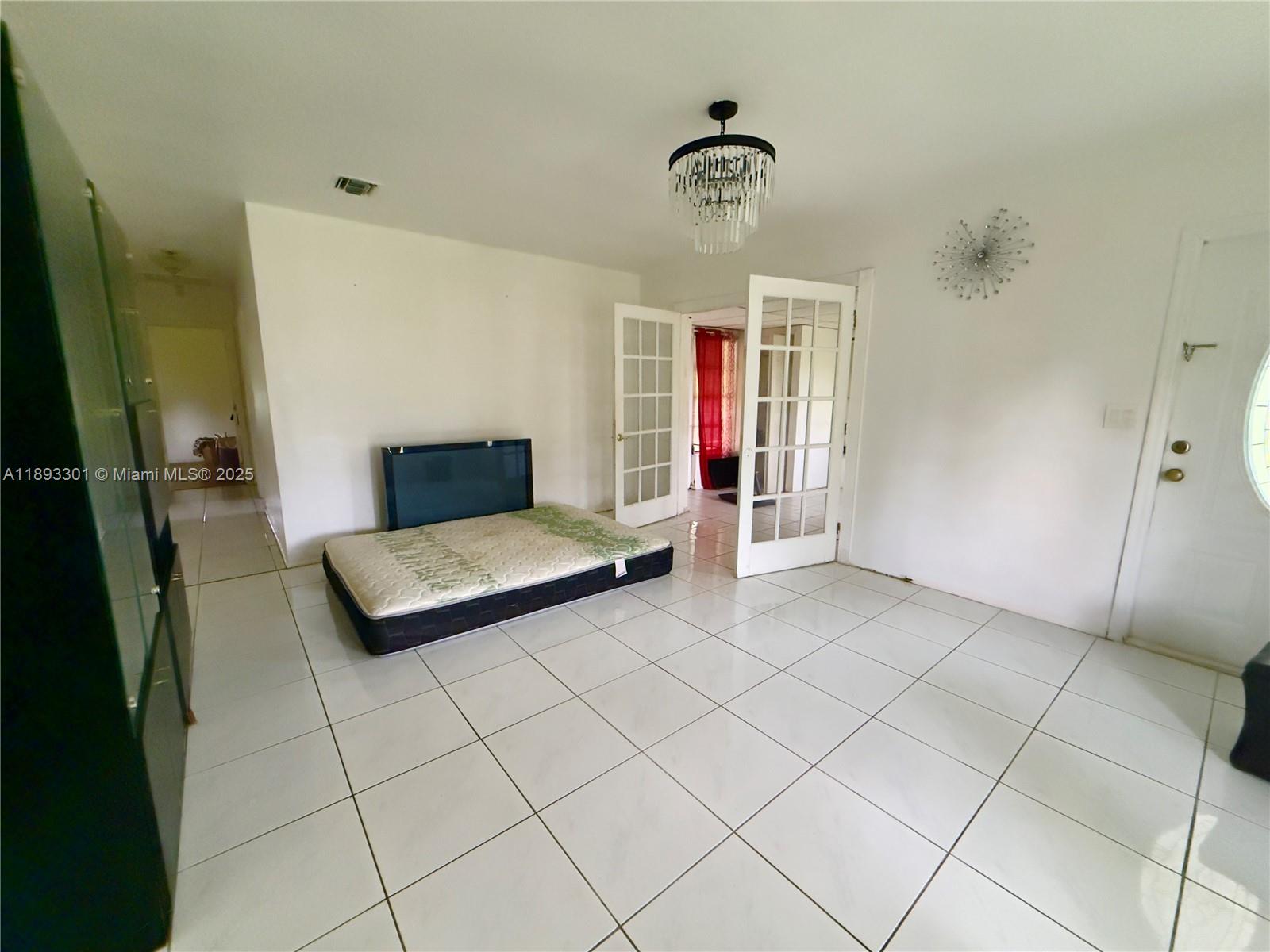 NEW BROWARDALE 1ST ADD - Residential