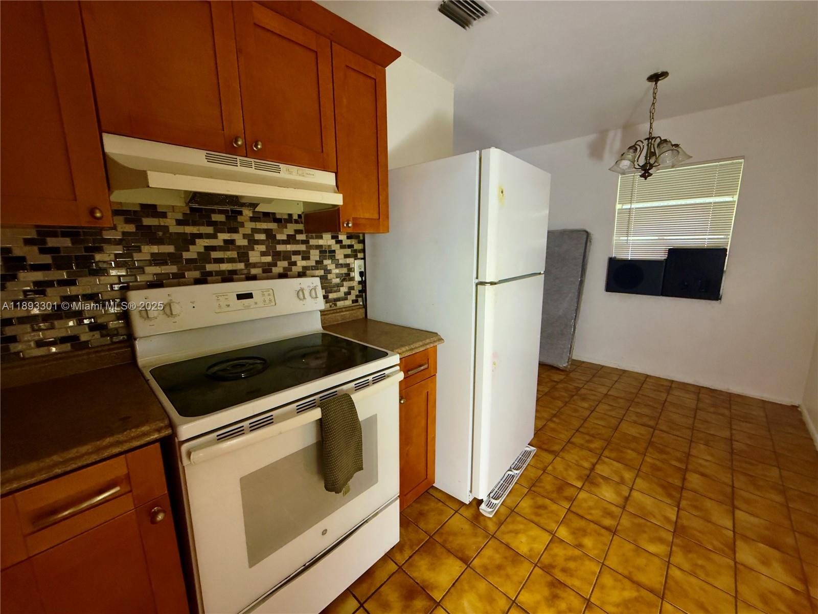 NEW BROWARDALE 1ST ADD - Residential