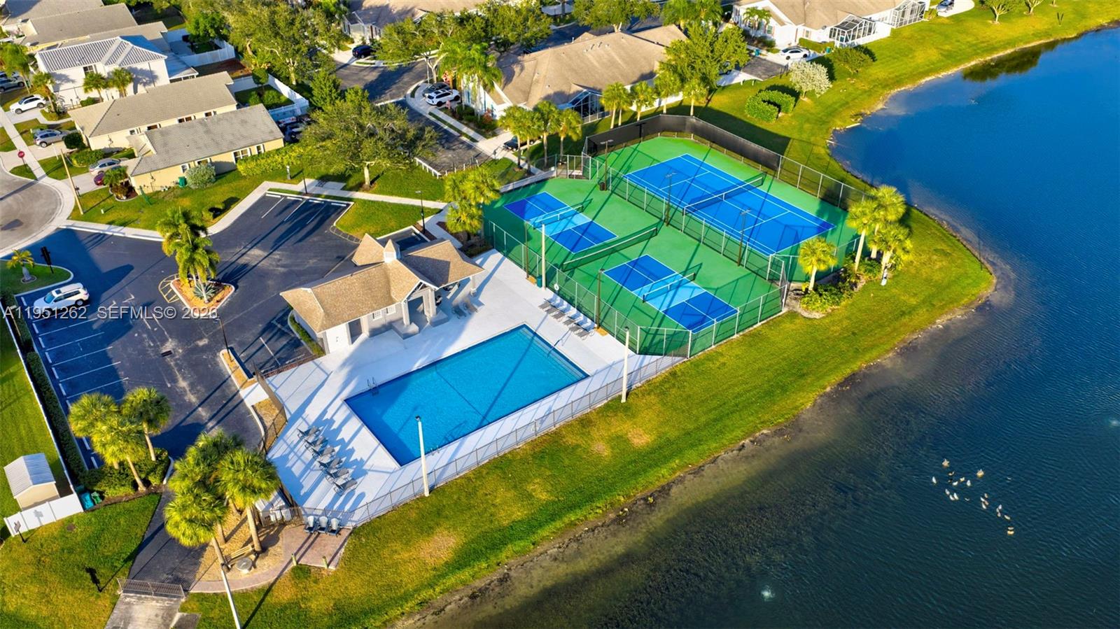 LAND SECTION 8 - Residential