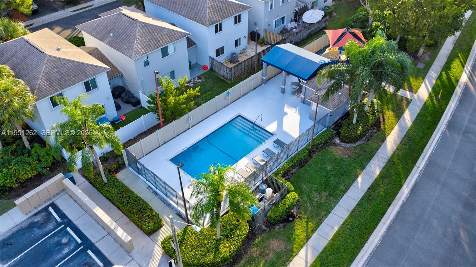 LAND SECTION 8 - Residential