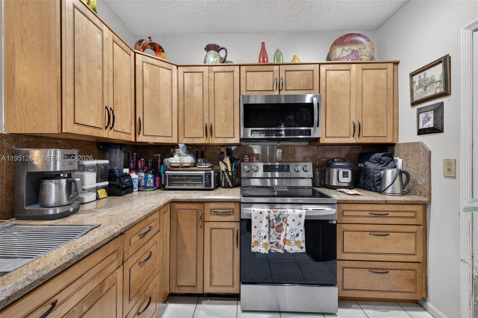 LAND SECTION 8 - Residential