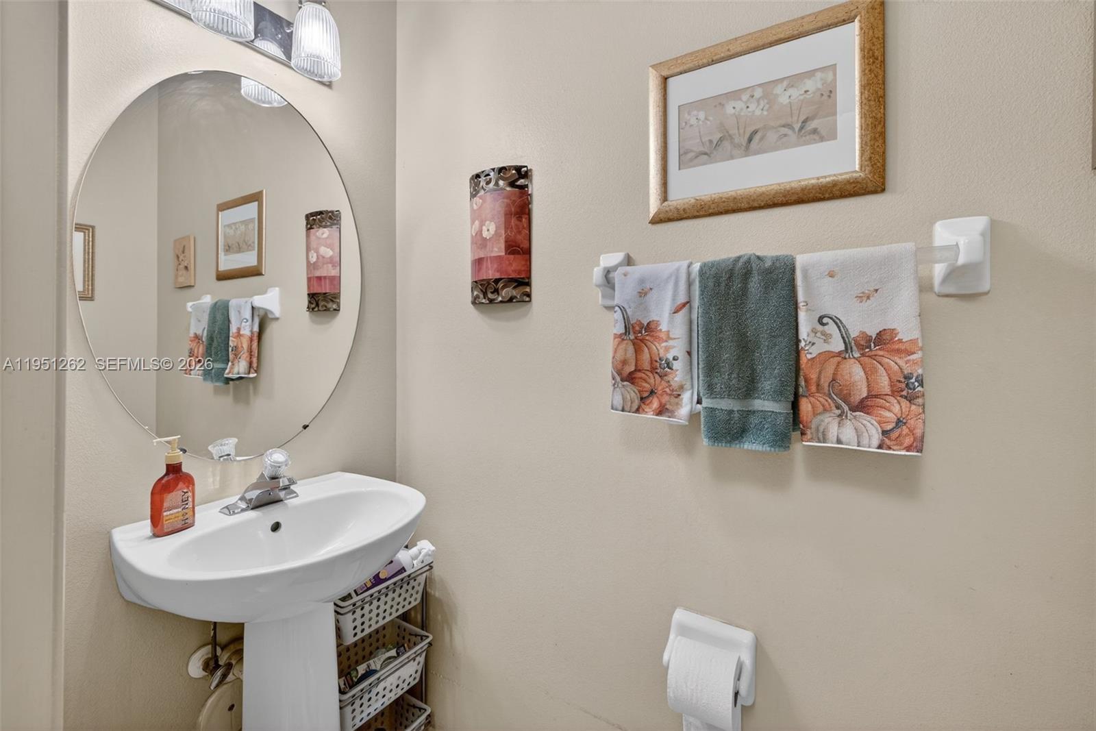 LAND SECTION 8 - Residential