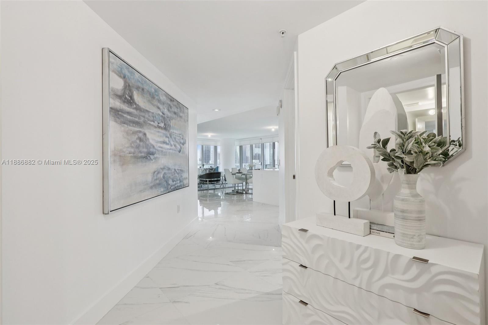330 Sunny Isles Blvd 5-907