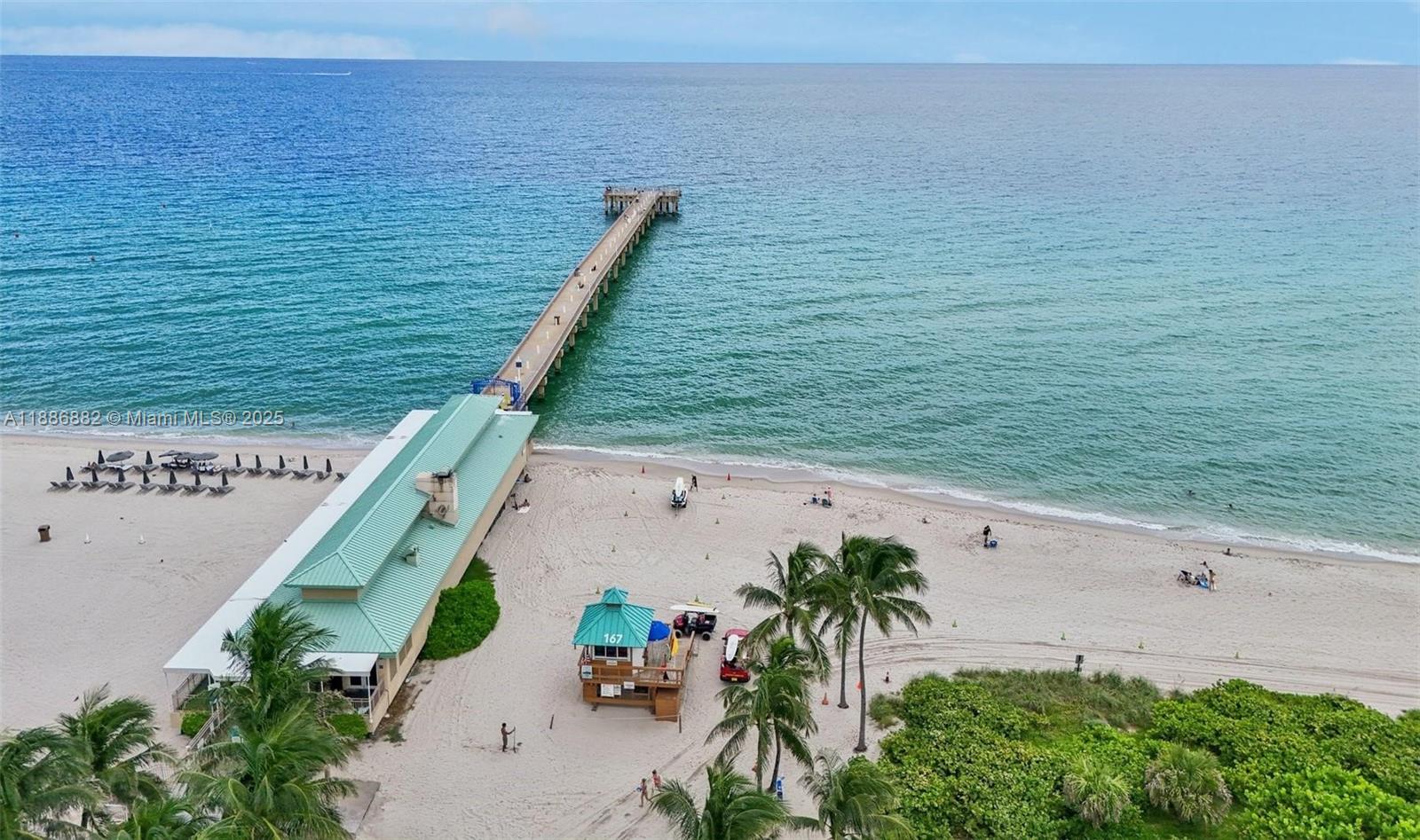 PARQUE TOWERS CONDO - Residential Lease