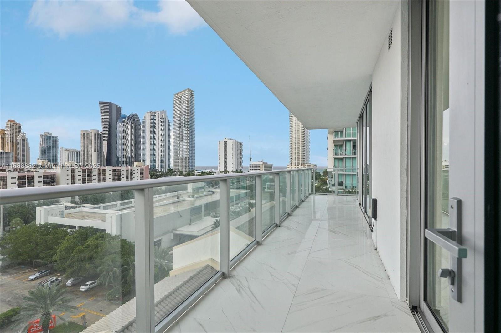330 Sunny Isles Blvd 5-907