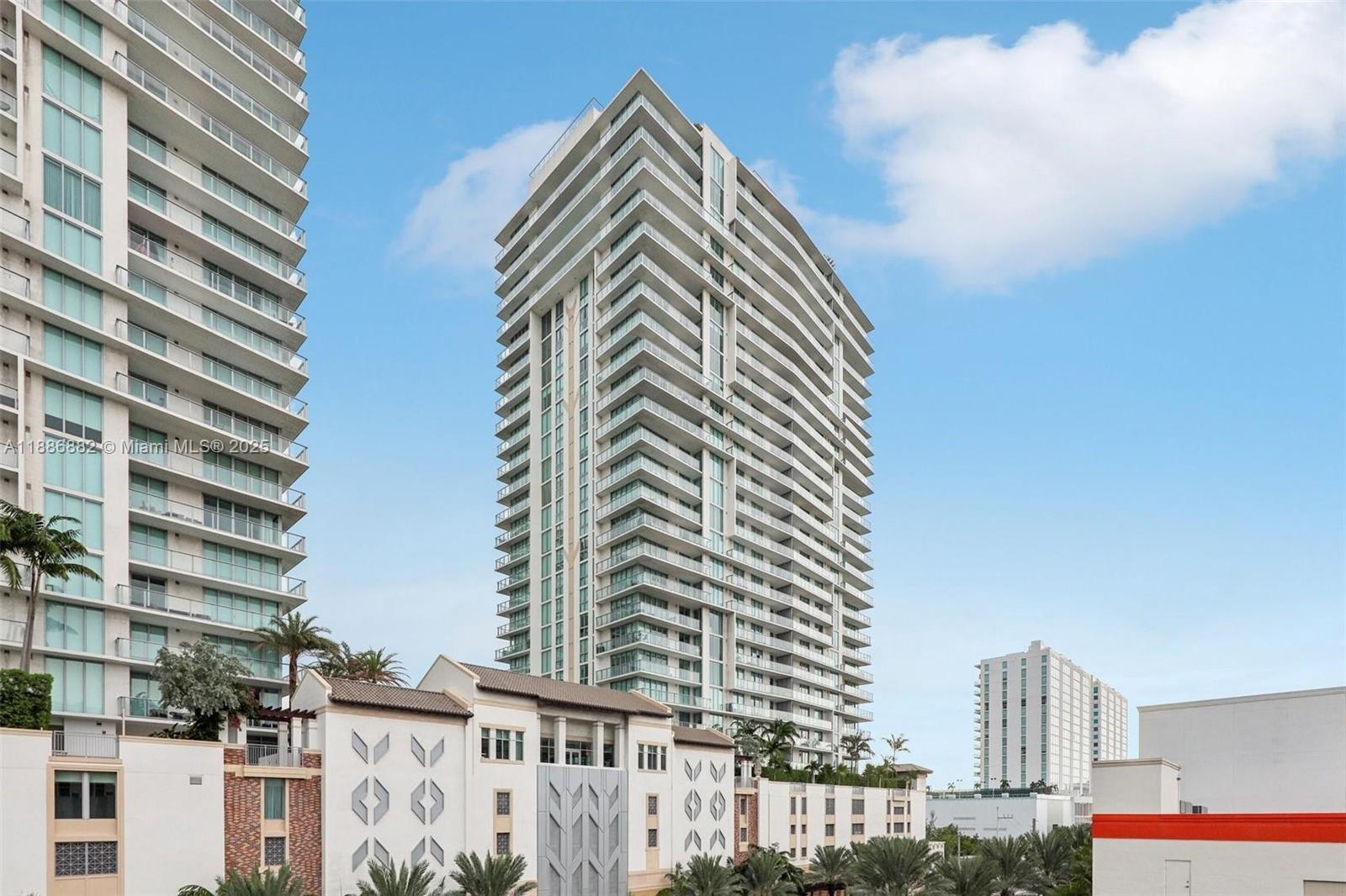 PARQUE TOWERS CONDO - Residential Lease