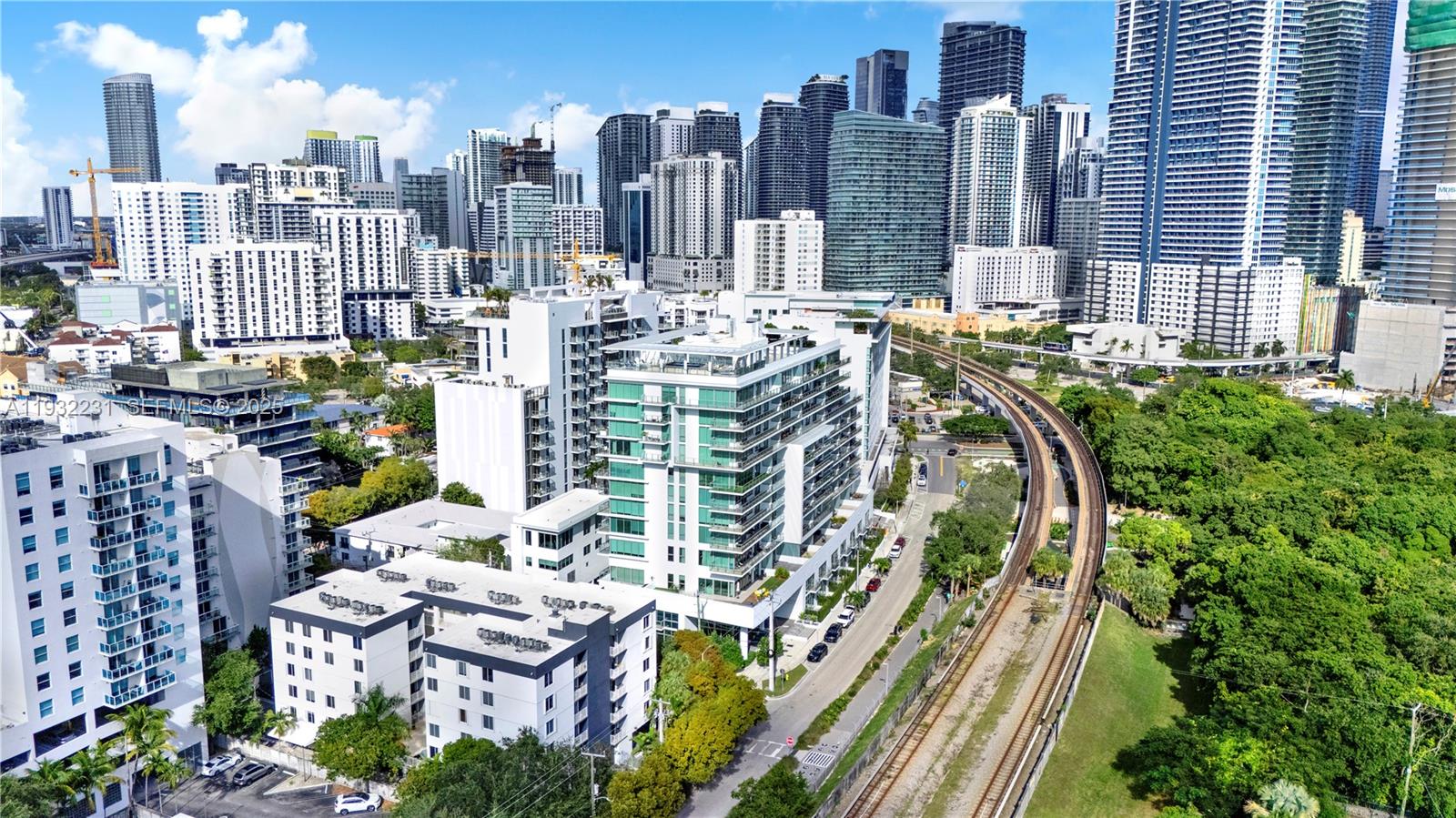LE PARC AT BRICKELL CONDO - Residential Lease
