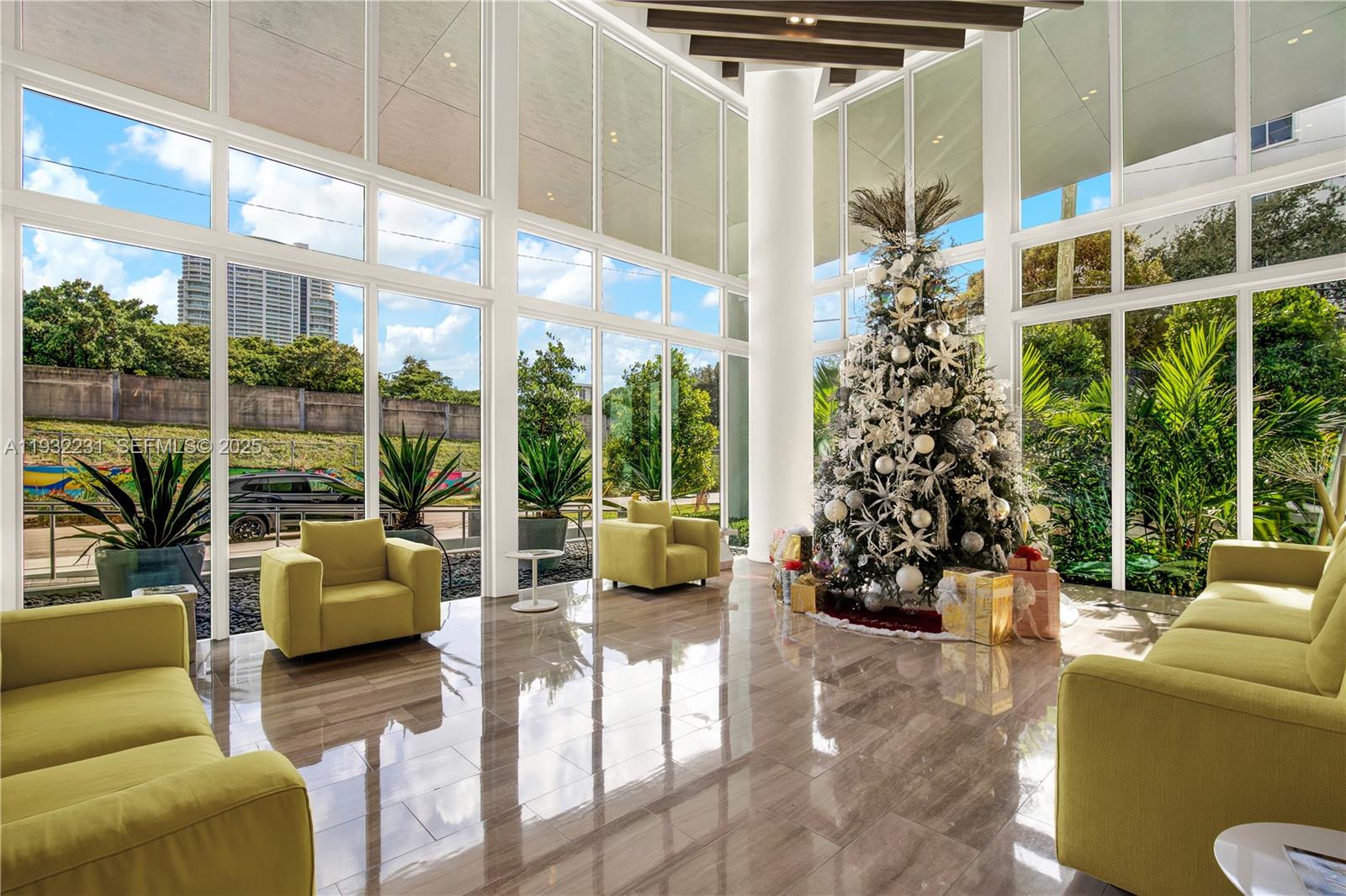 LE PARC AT BRICKELL CONDO - Residential Lease