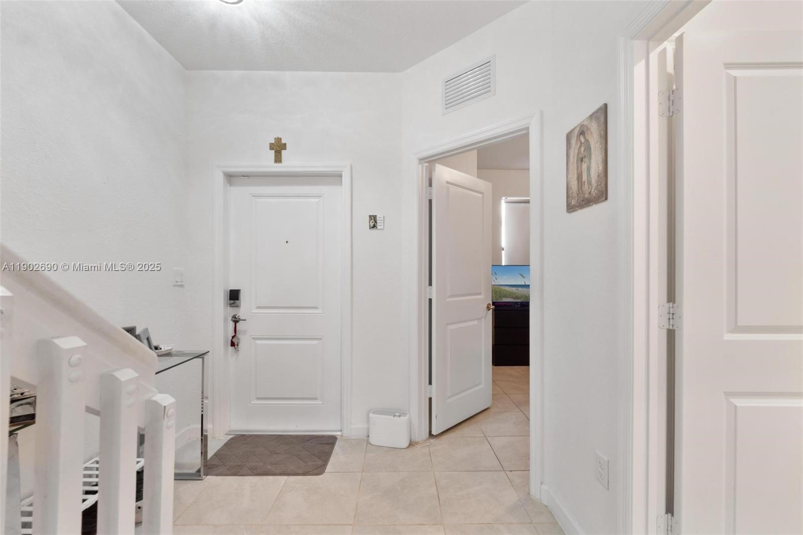 PINE ISLE - Residential