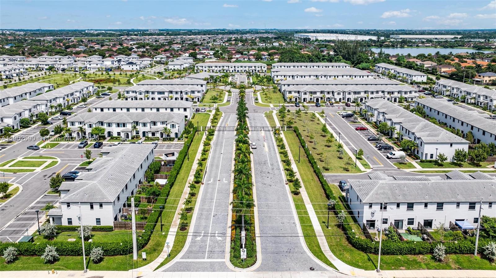 PINE ISLE - Residential