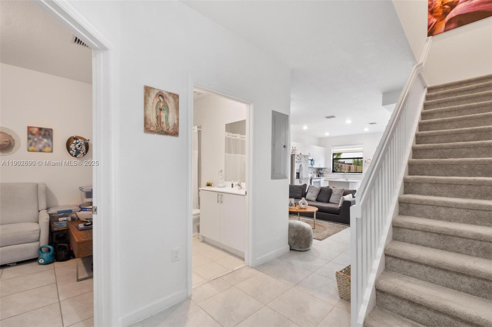 PINE ISLE - Residential