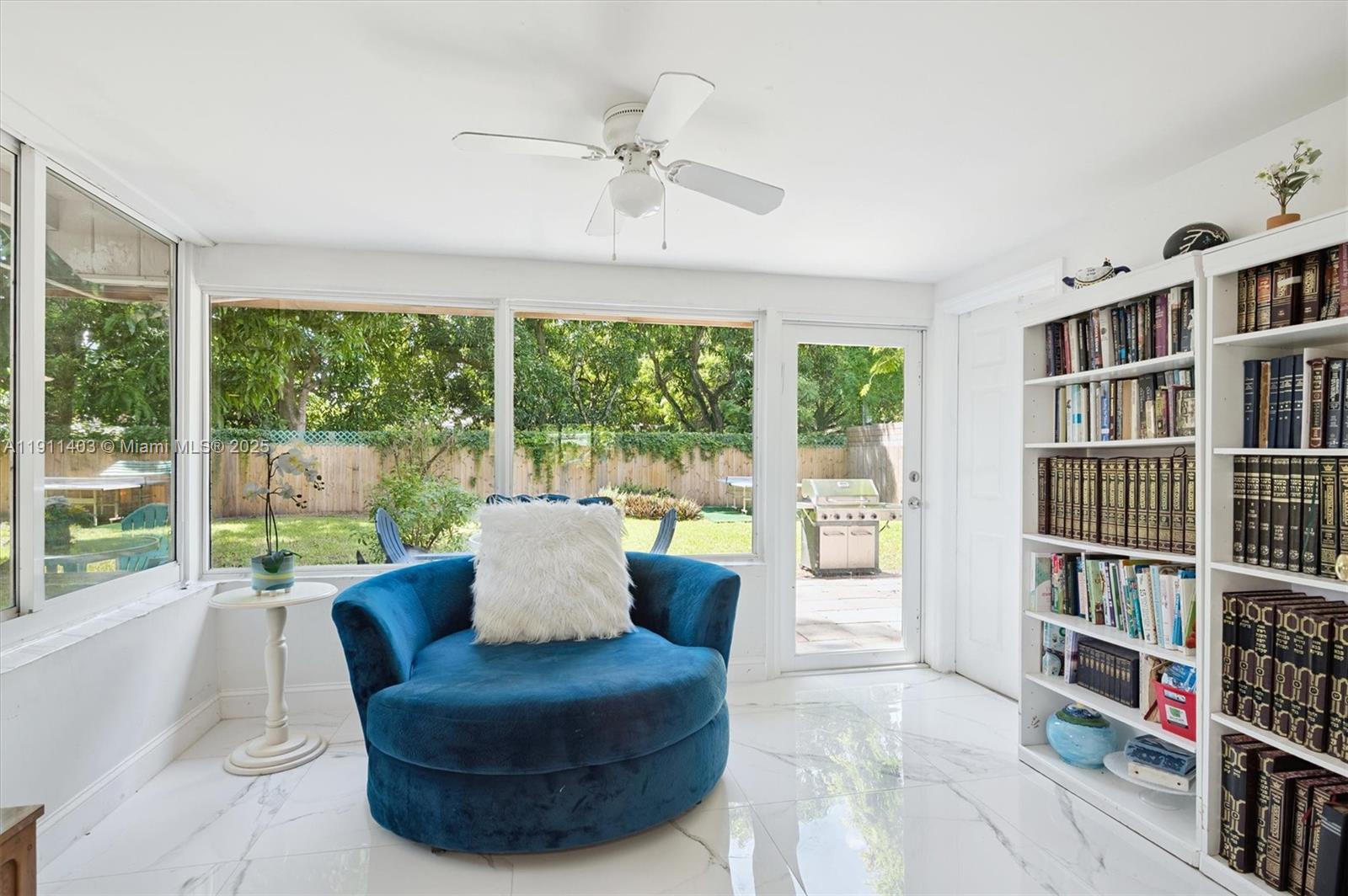 CARIB HOMES - Residential