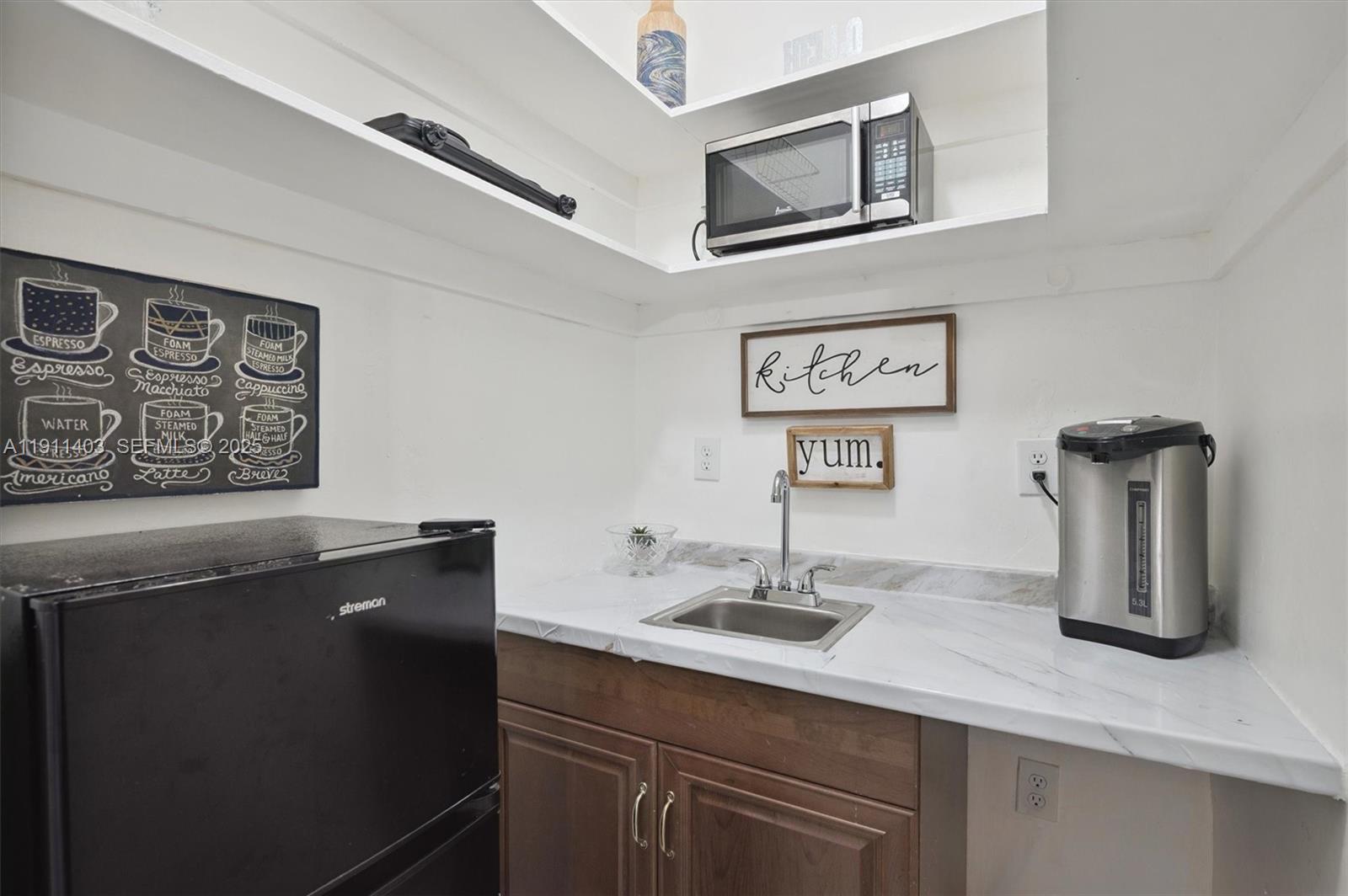 CARIB HOMES - Residential