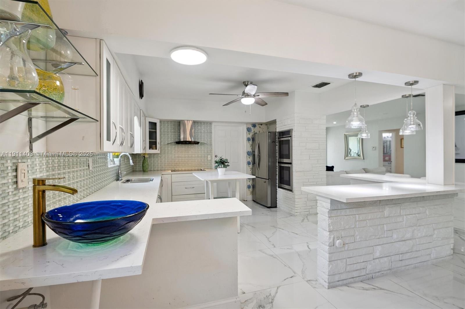 CARIB HOMES - Residential