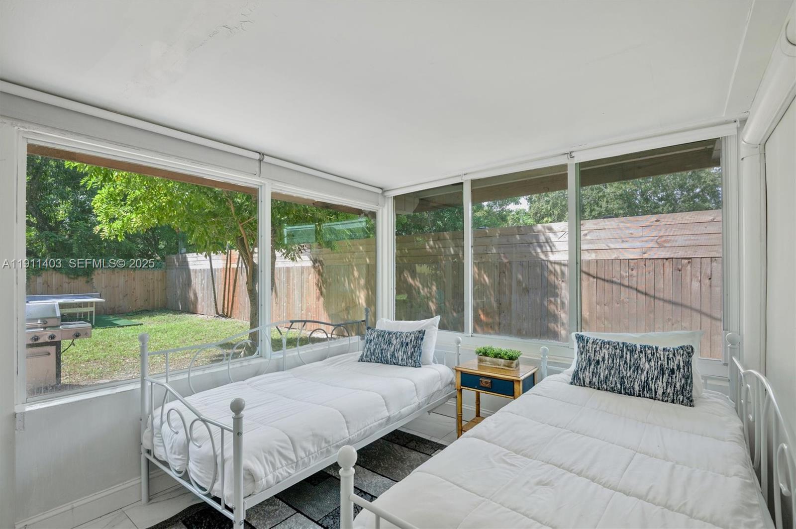 CARIB HOMES - Residential