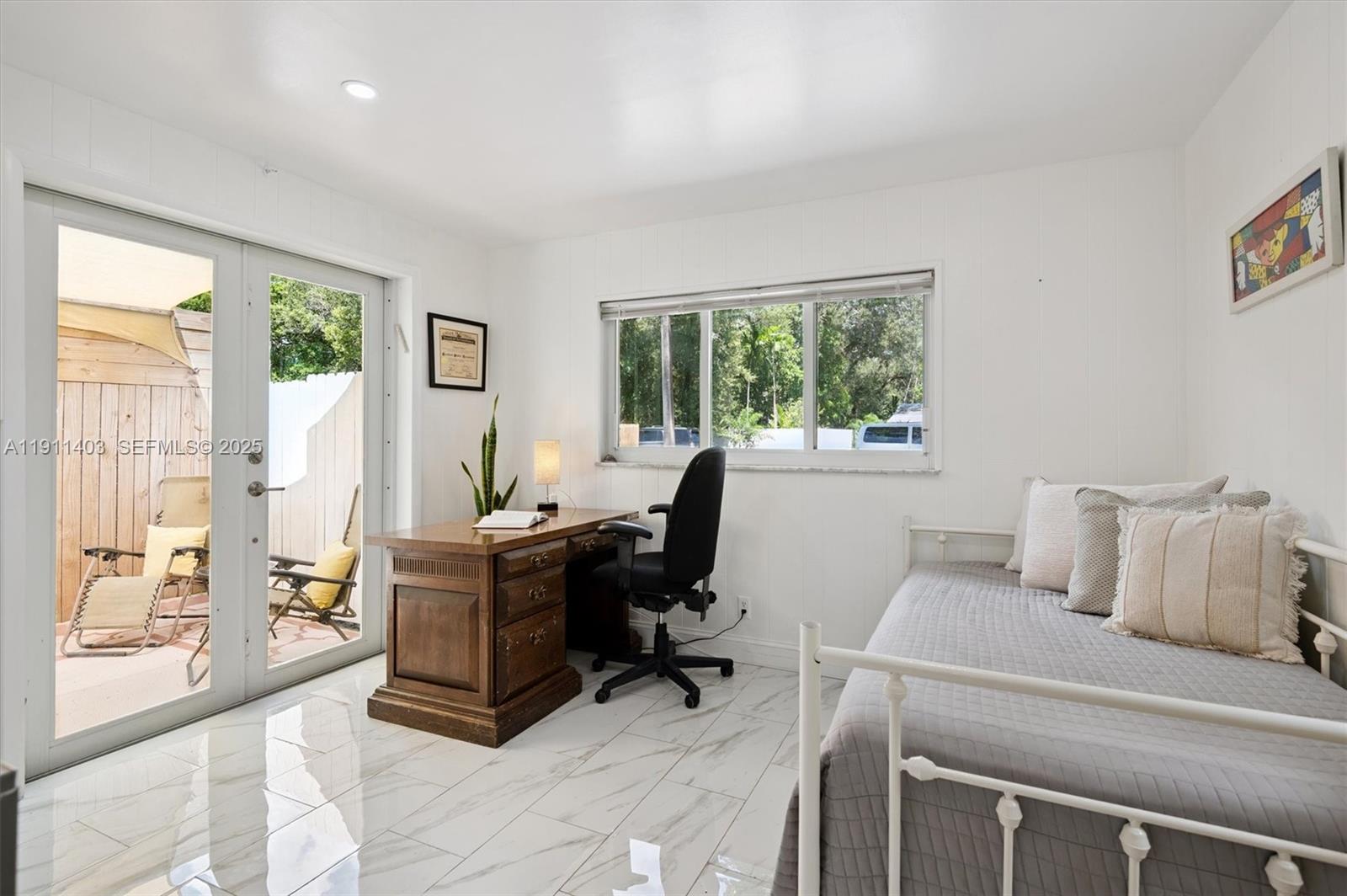 CARIB HOMES - Residential