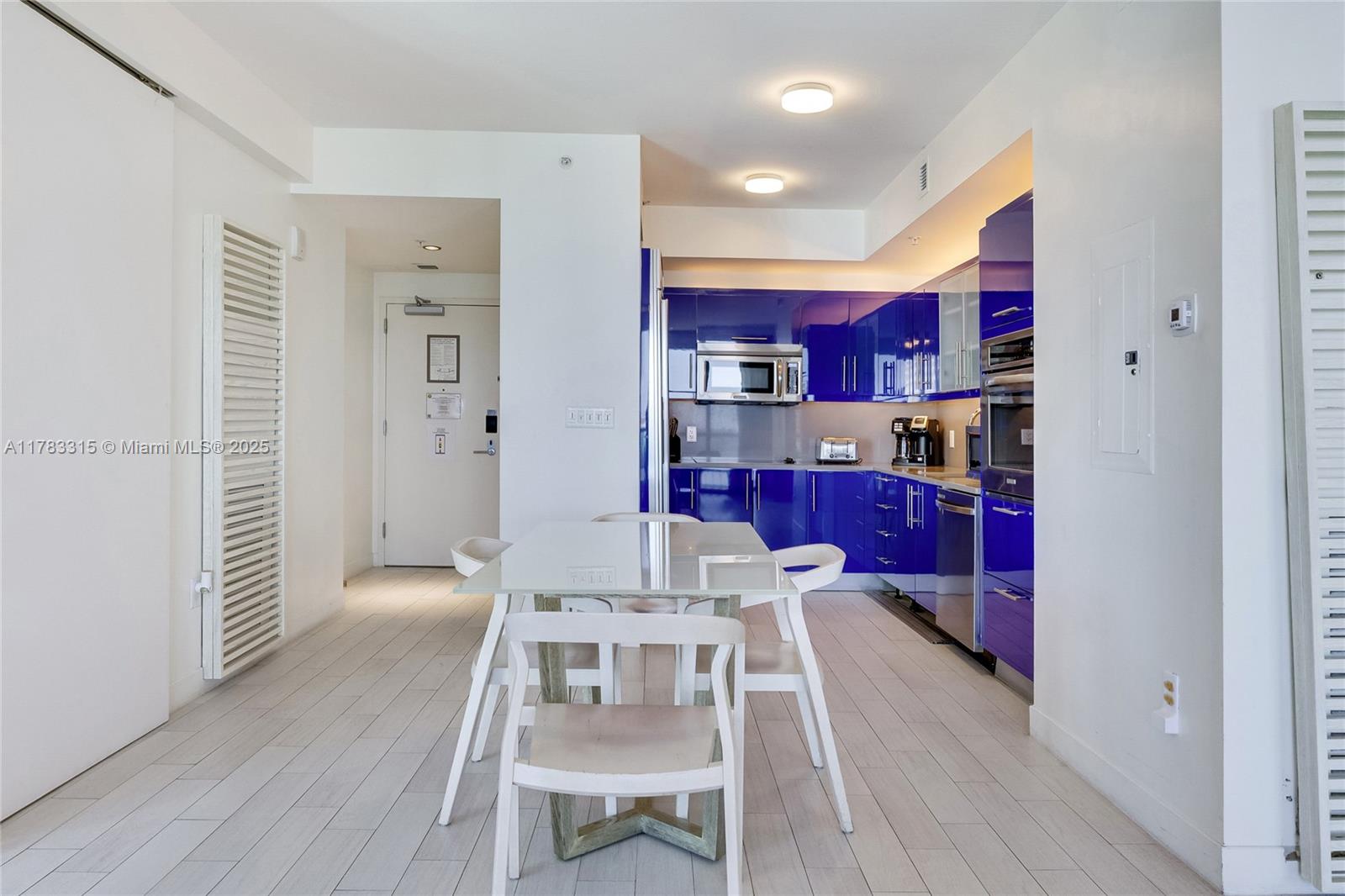3101 Bayshore Dr 1802