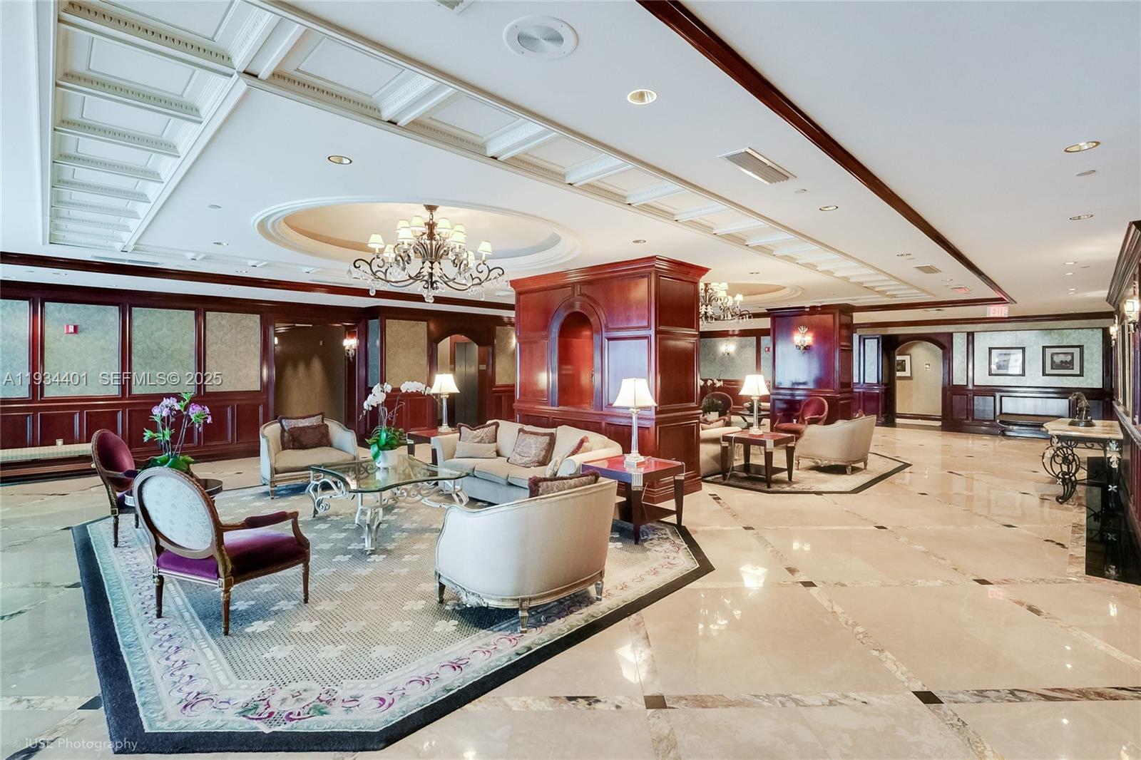 SOLIMAR CONDO - Residential