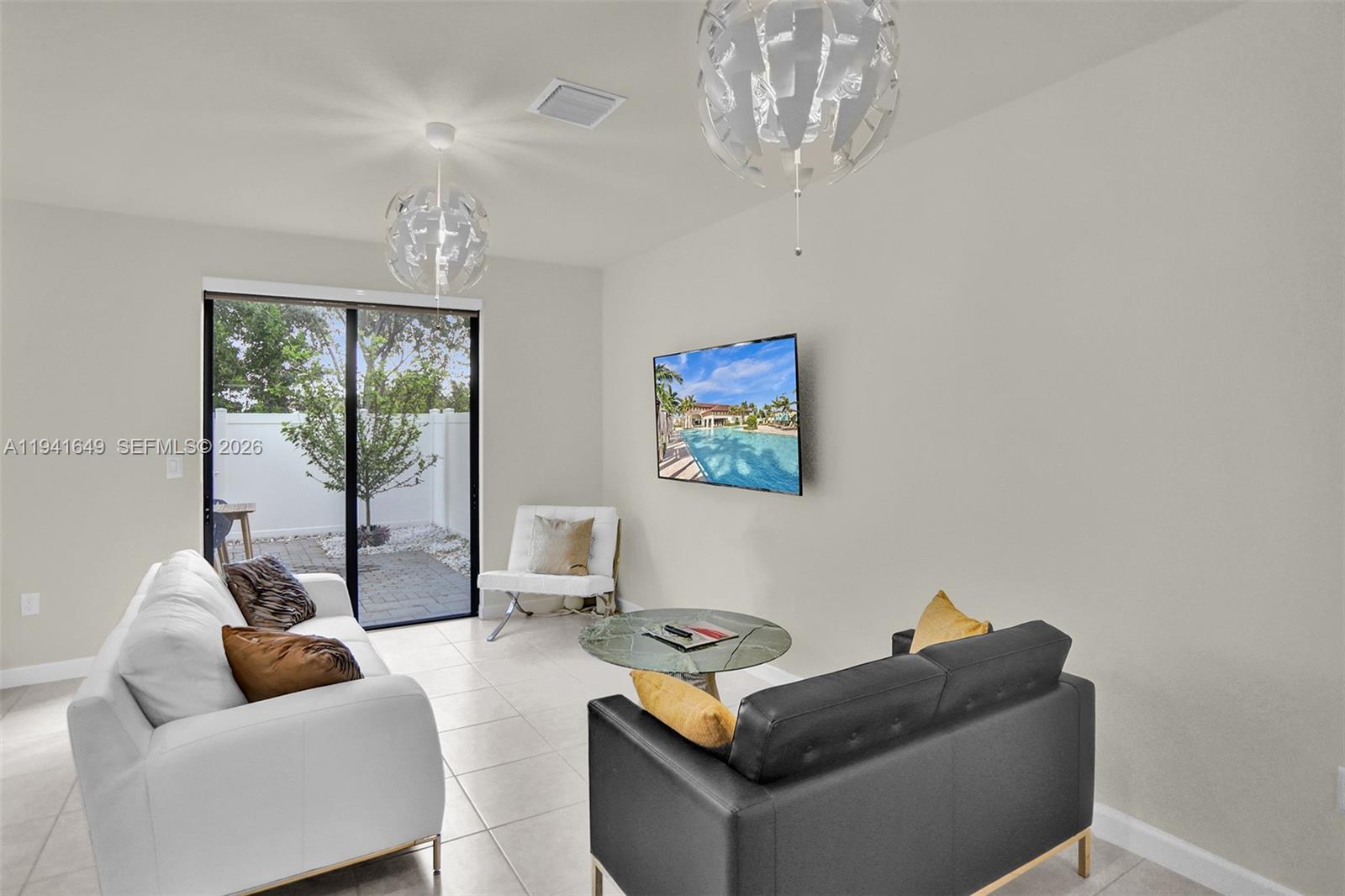 AQUABELLA SECTION ONE - Residential