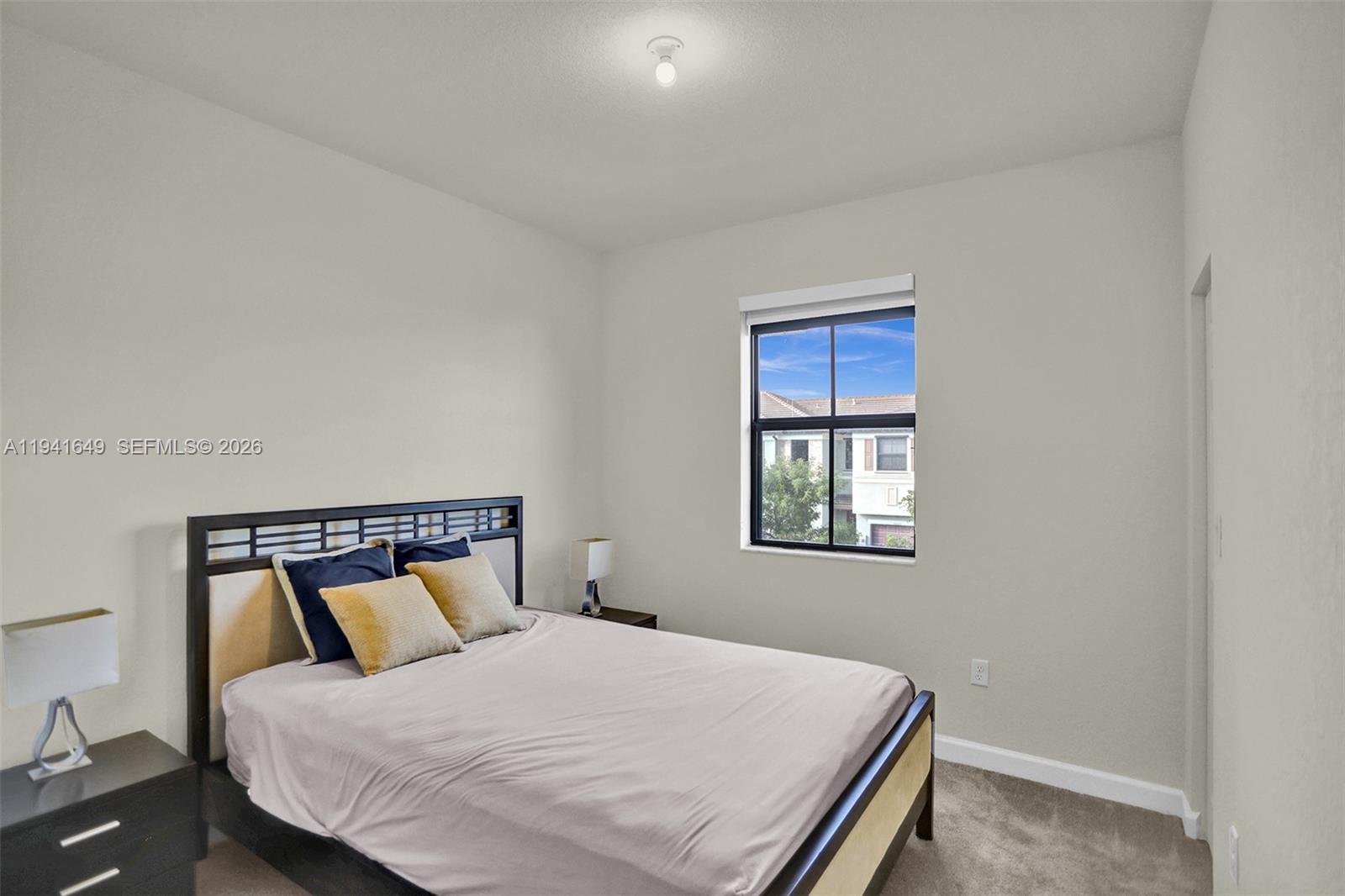 AQUABELLA SECTION ONE - Residential