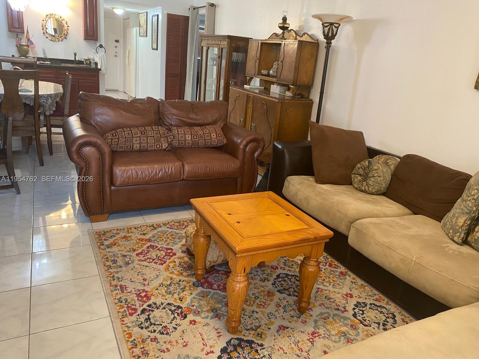 NEW LAND GARDENS CONDO - Residential