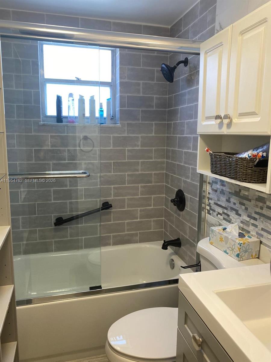 NEW LAND GARDENS CONDO - Residential