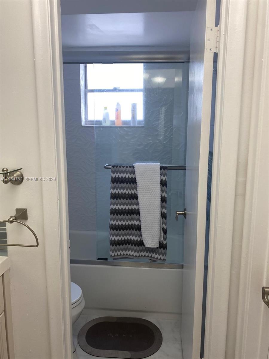 NEW LAND GARDENS CONDO - Residential