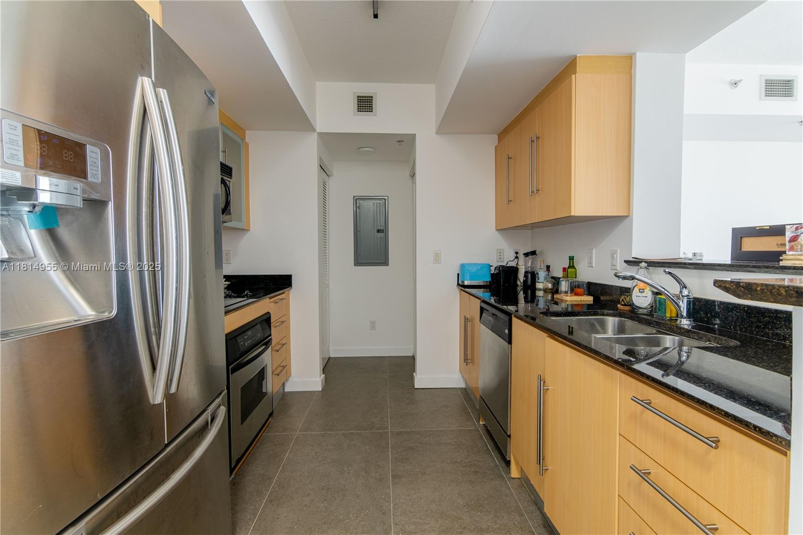 ONE MIAMI EAST CONDO - Residential Lease