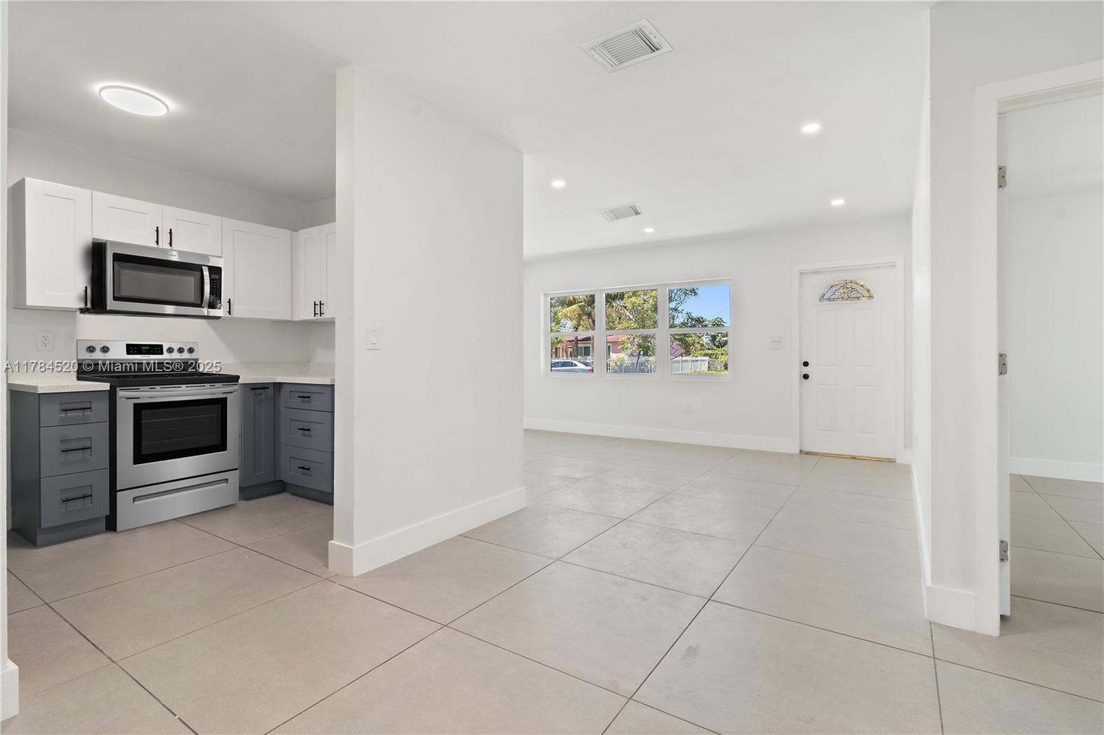 Rental Property at 2900 Nw 160th St, Miami Gardens, Broward County, Florida - Bedrooms: 4 
Bathrooms: 2  - $3,600 MO.