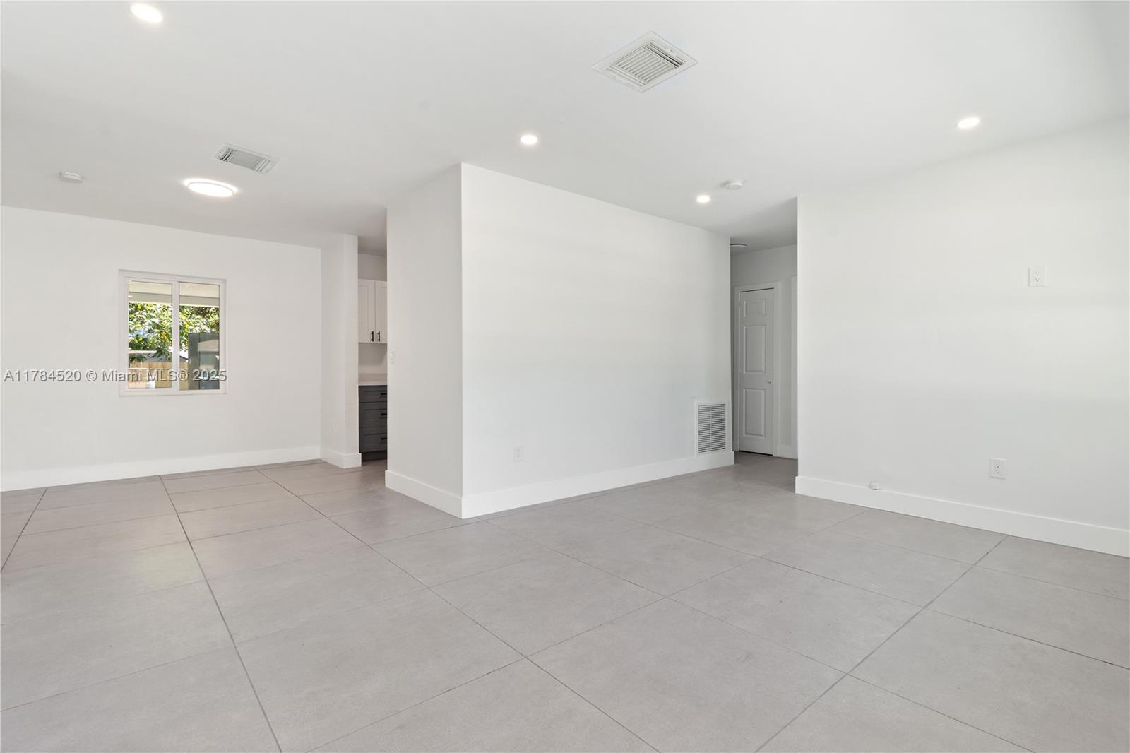 2900 NW 160th St