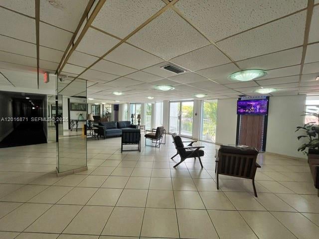 5050 NW 7th St 220