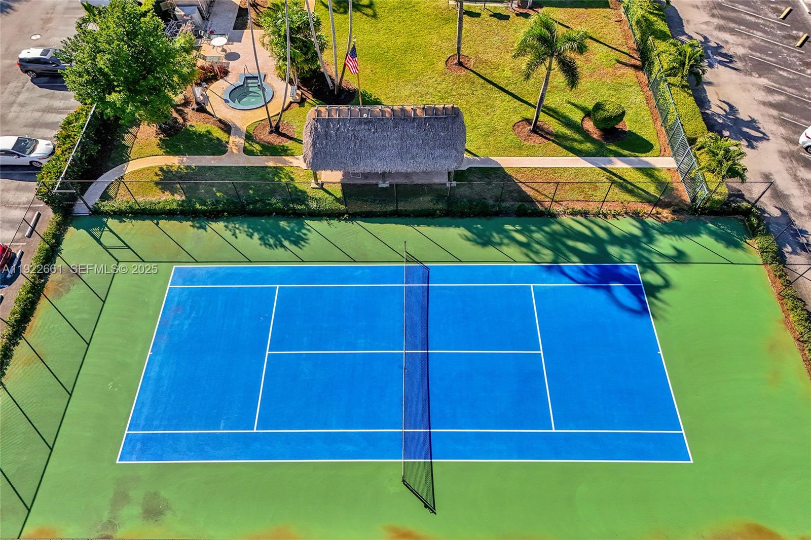 ARROWHEAD CONDO NO III - Residential