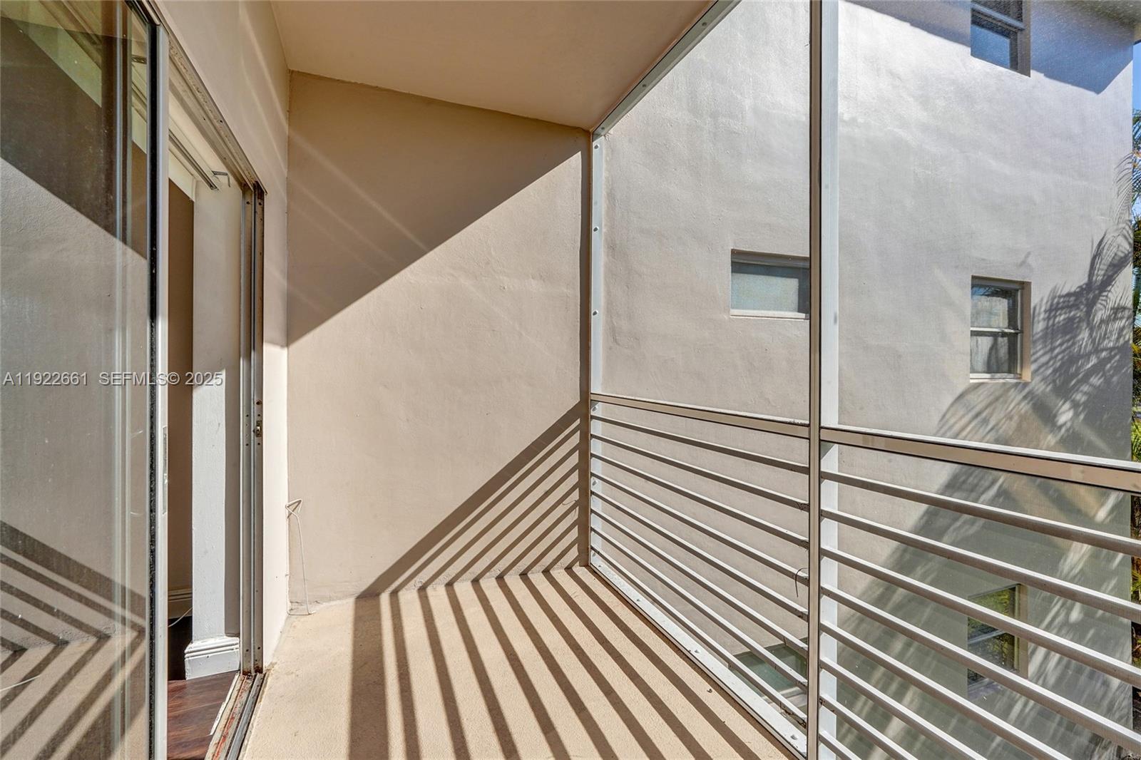 ARROWHEAD CONDO NO III - Residential