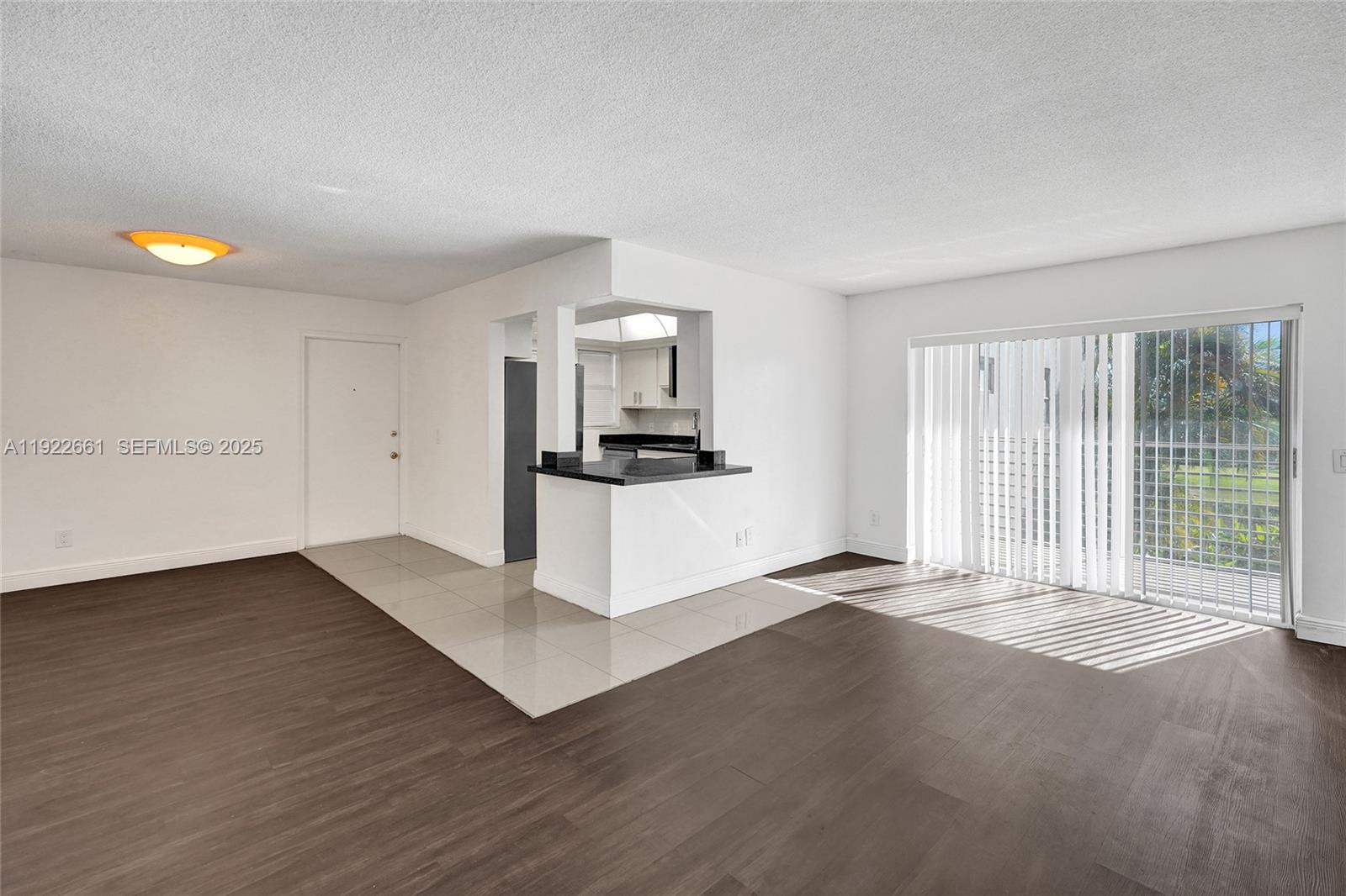 ARROWHEAD CONDO NO III - Residential