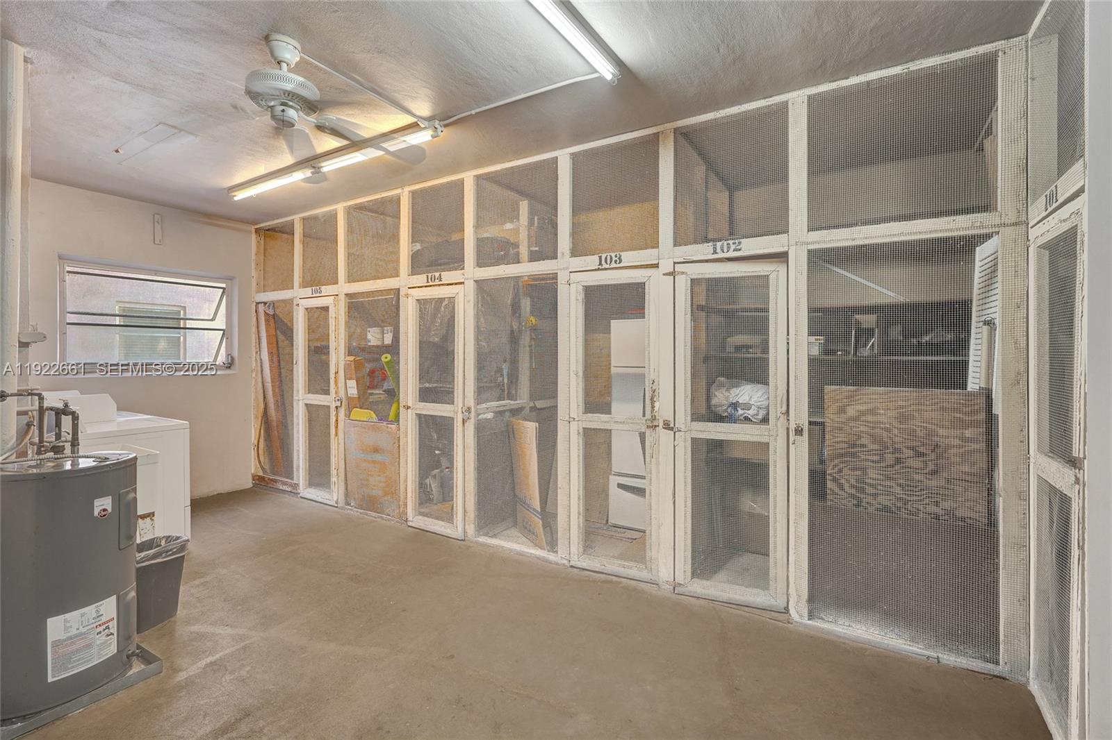 ARROWHEAD CONDO NO III - Residential